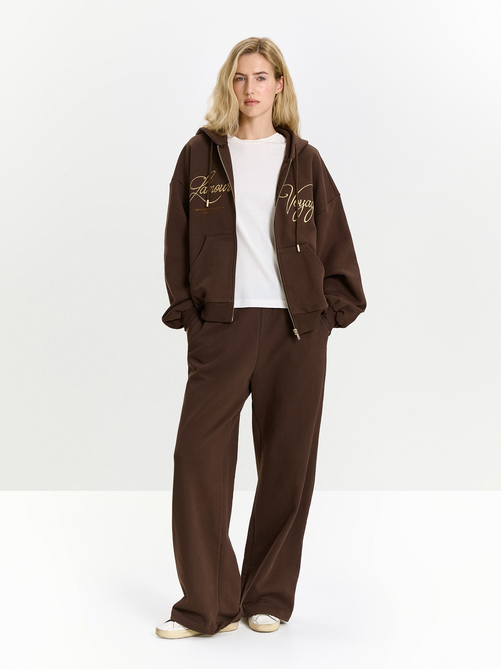 Брюки прямого кроя