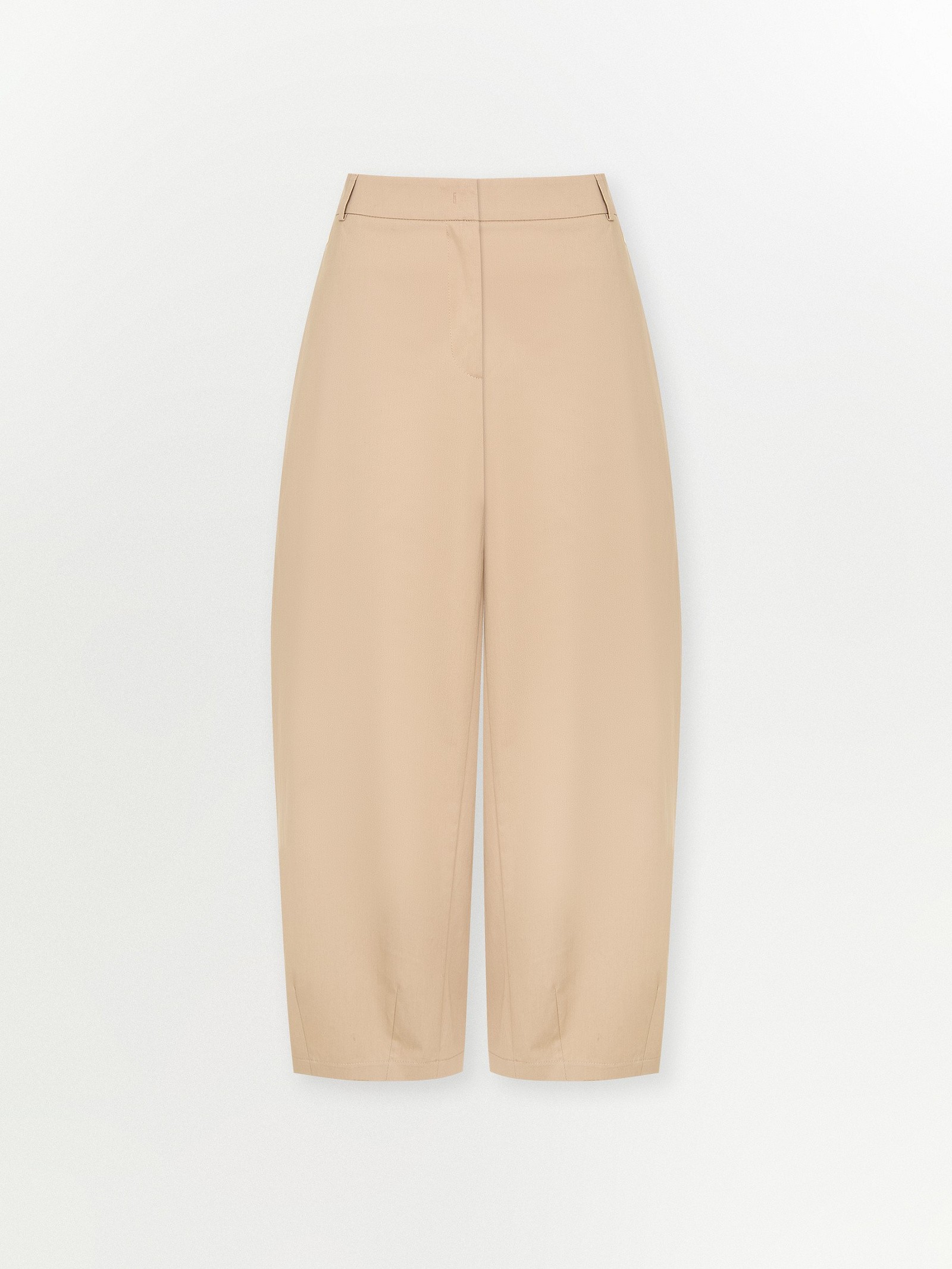 Брюки зауженного кроя