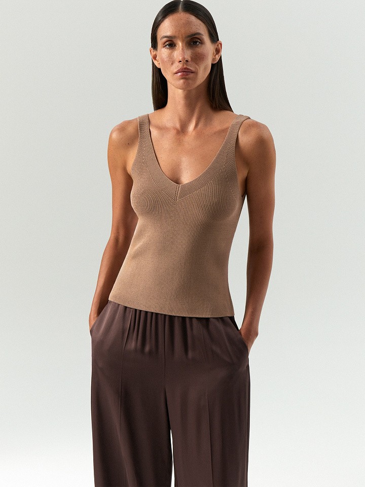 Трикотажный топ