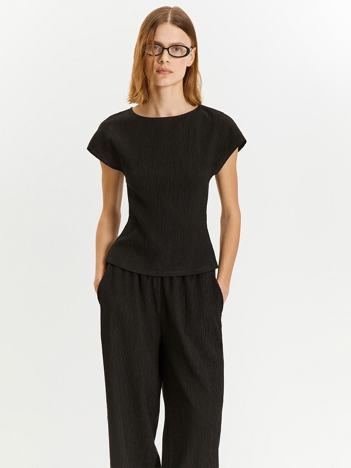 Блузка однотонная