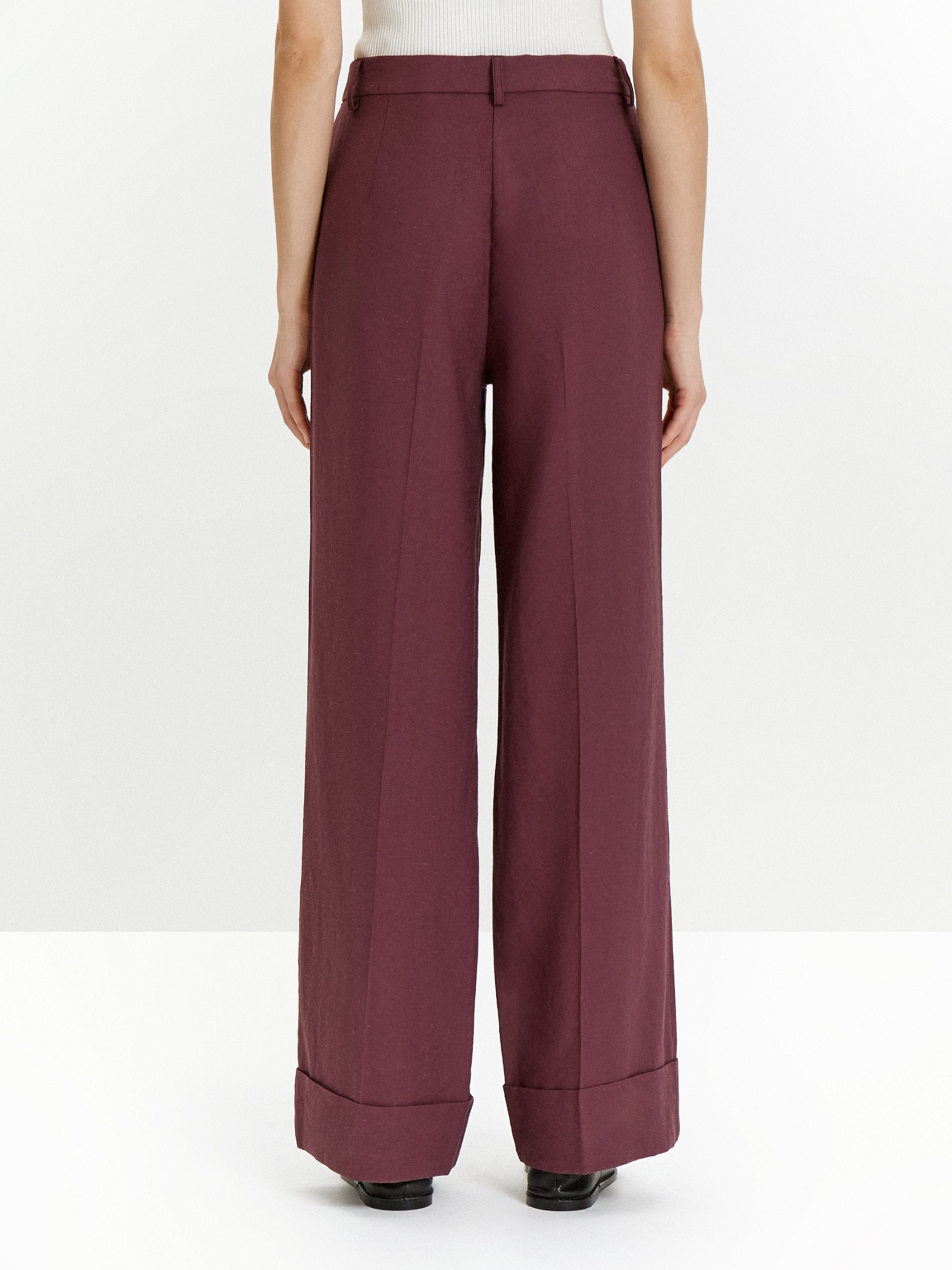 Брюки прямого кроя