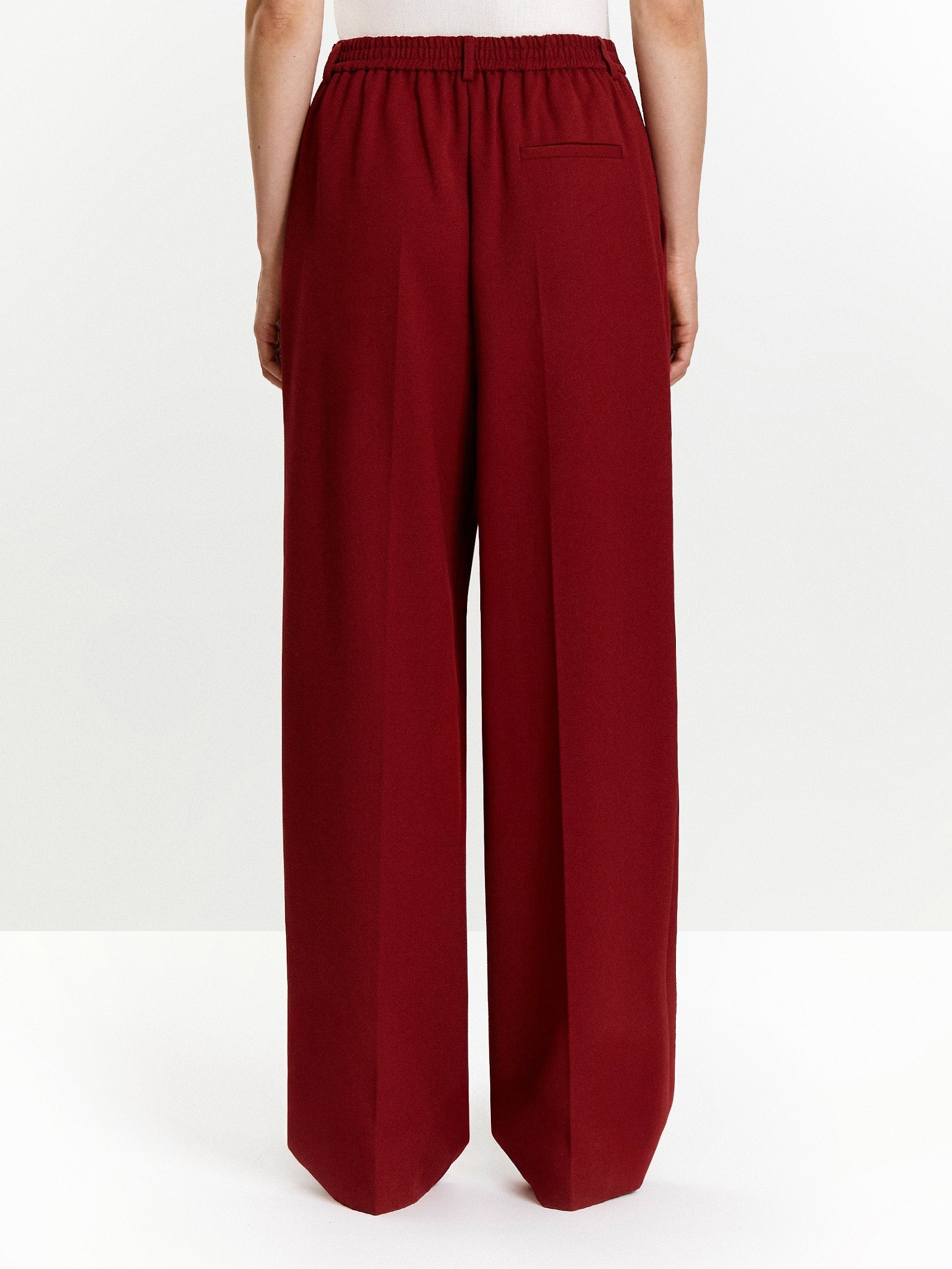 Брюки прямого кроя