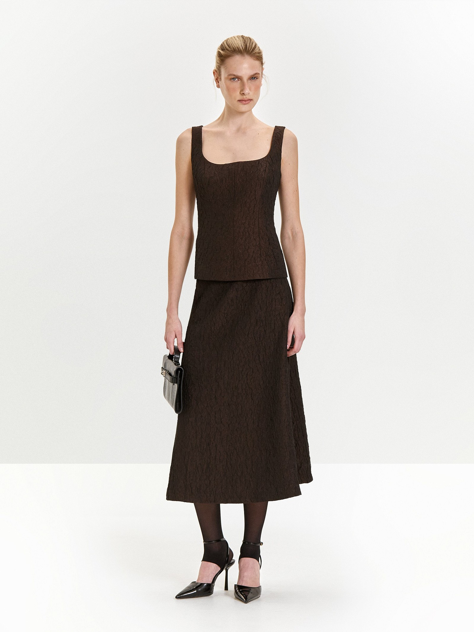 Однотонный топ