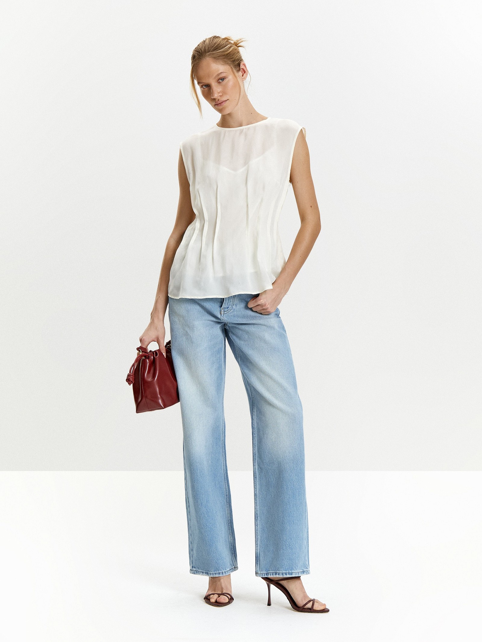 Блузка однотонная