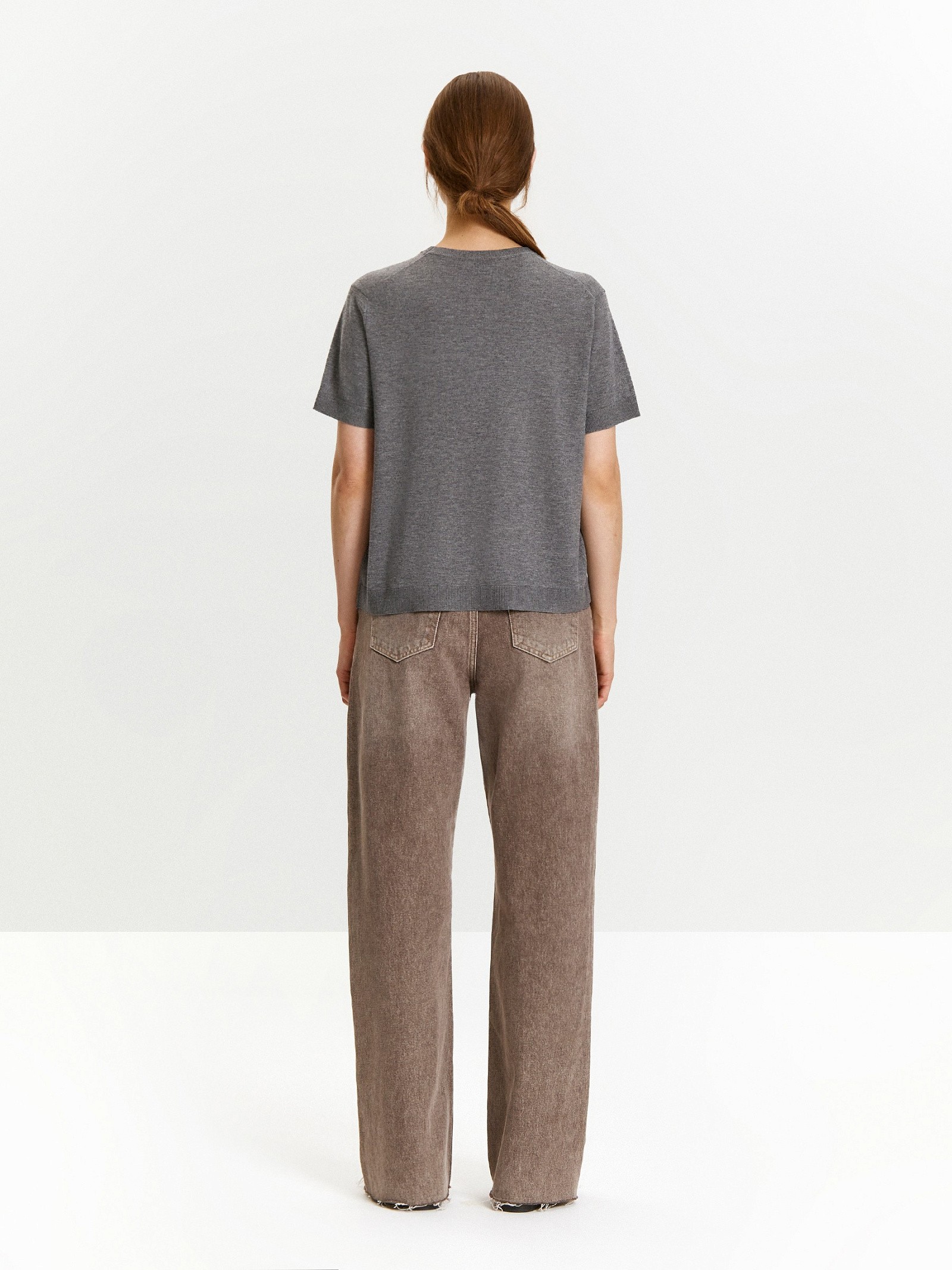 Футболка с содержанием шерсти