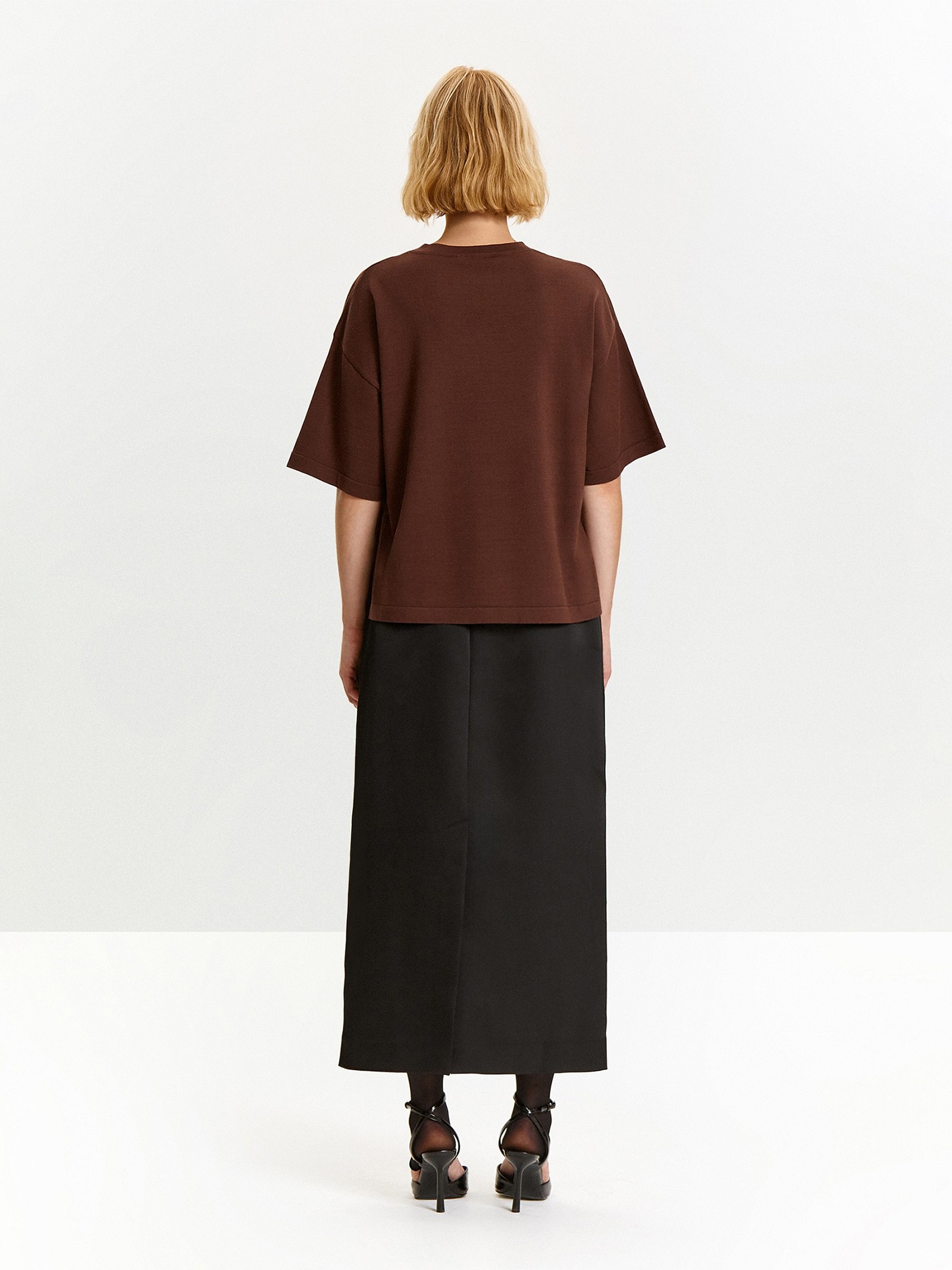 Футболка с содержанием шелка