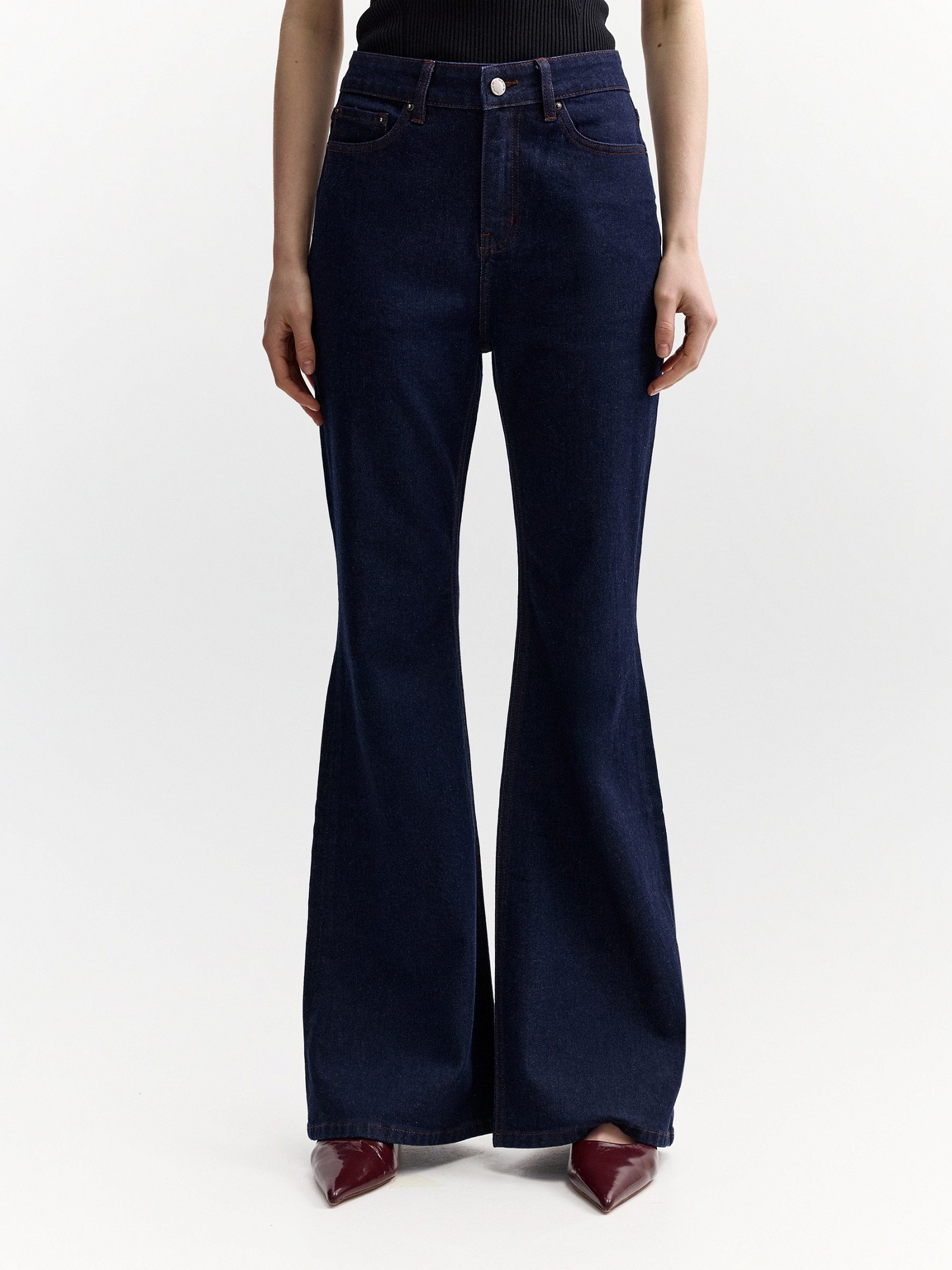 Джинсы Bootcut Fit 386