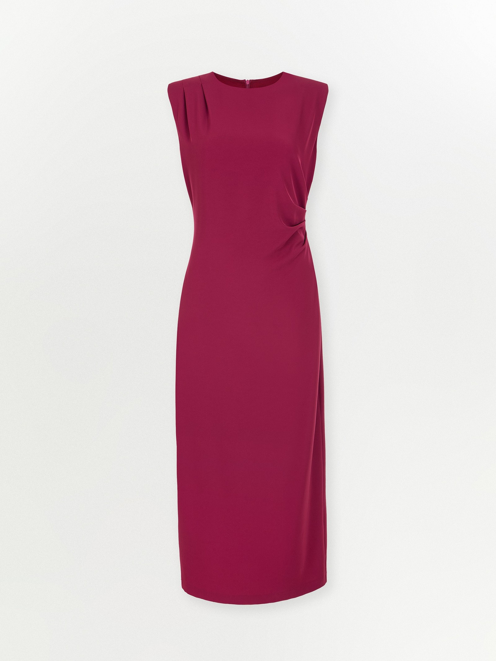 Платье без рукавов