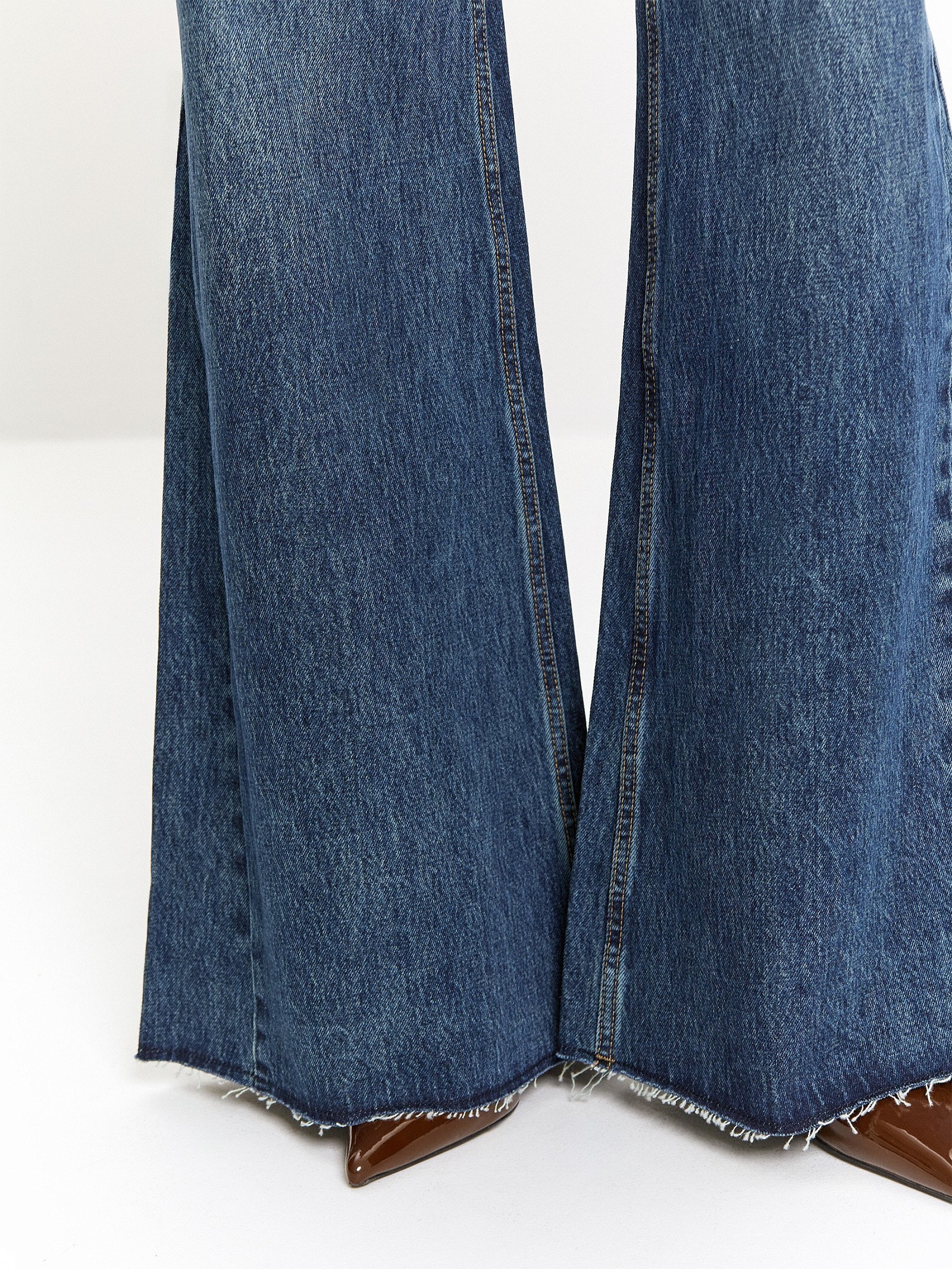 Джинсы Flare Leg 492