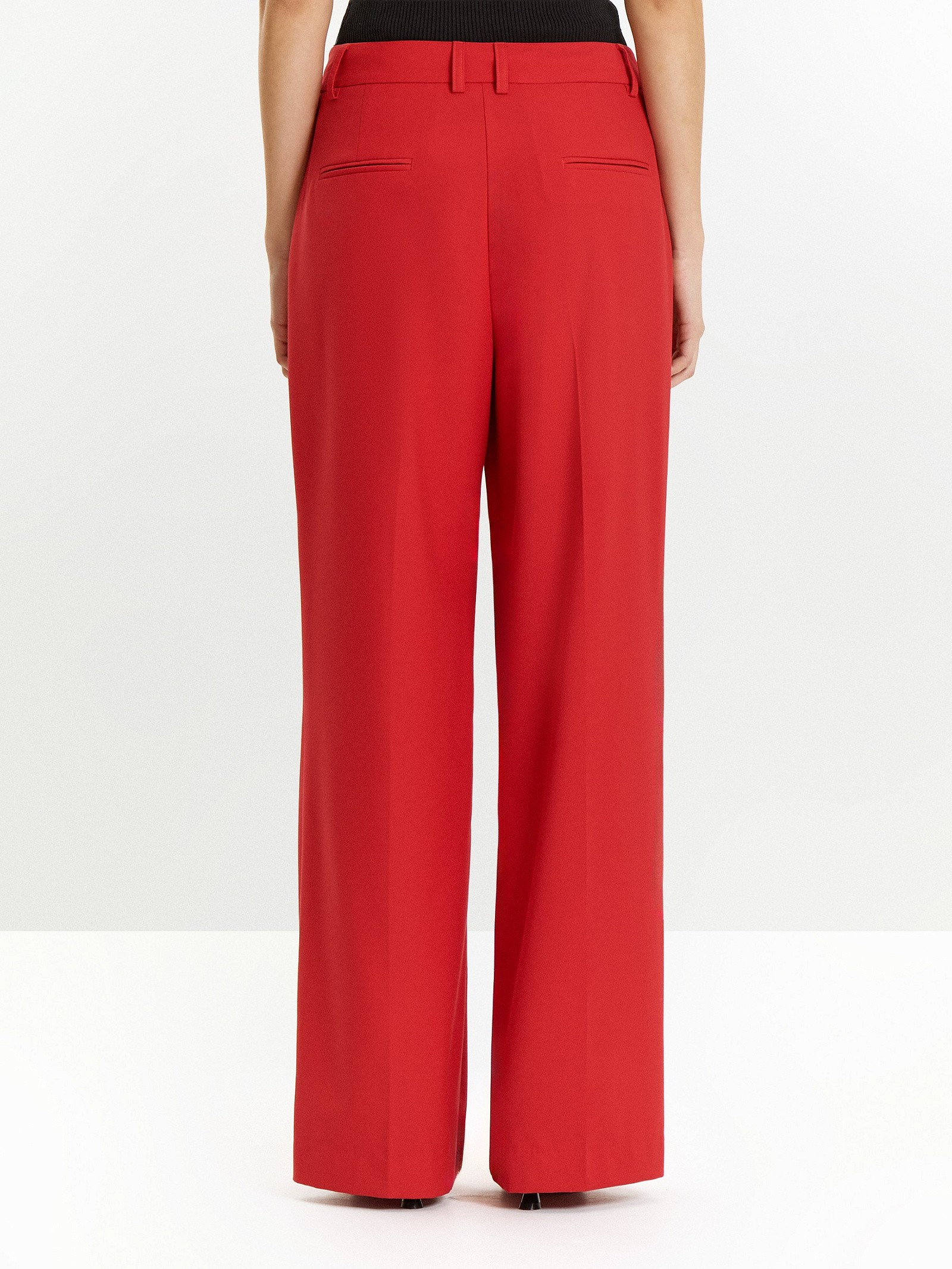 Брюки прямого кроя