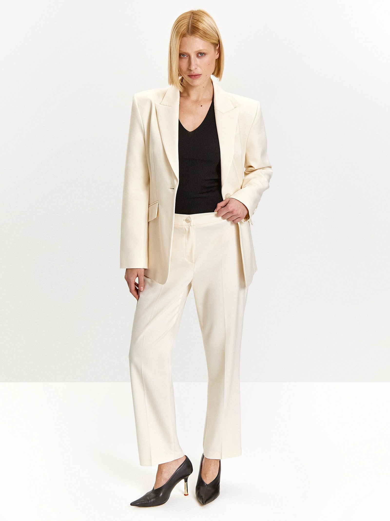 Брюки зауженного кроя