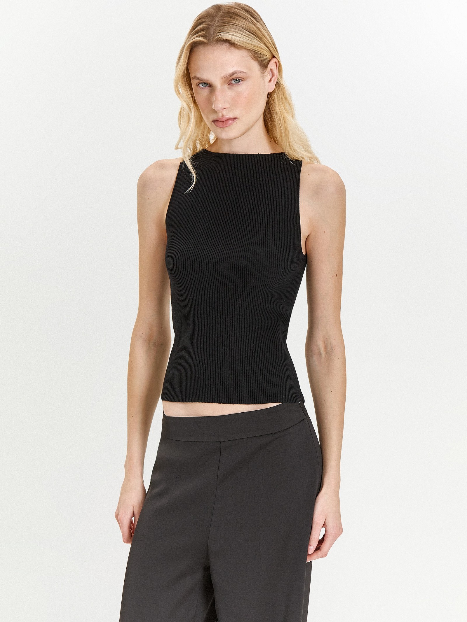 Трикотажный топ