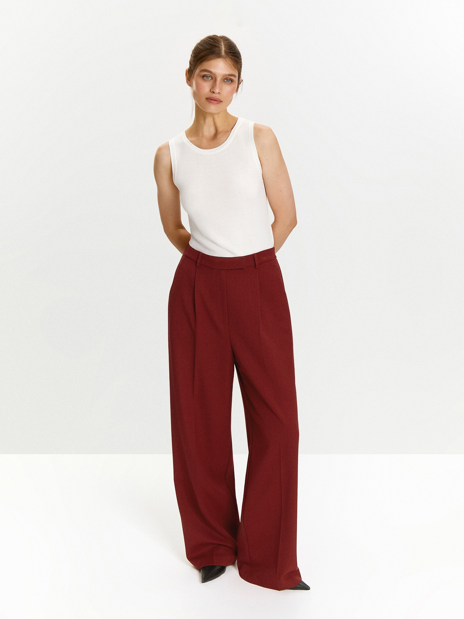 Брюки прямого кроя