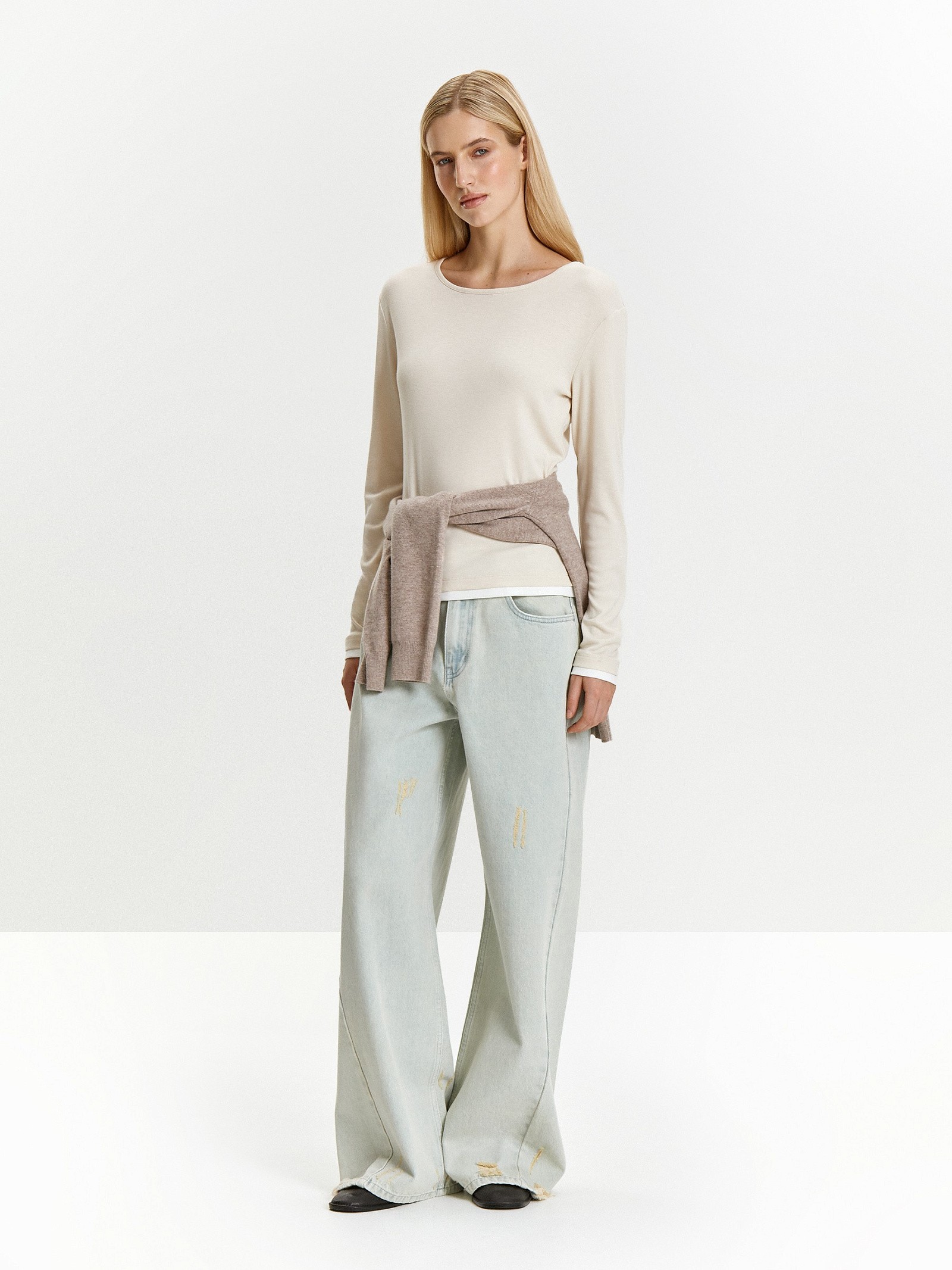 Лонгслив однотонный из вискозы