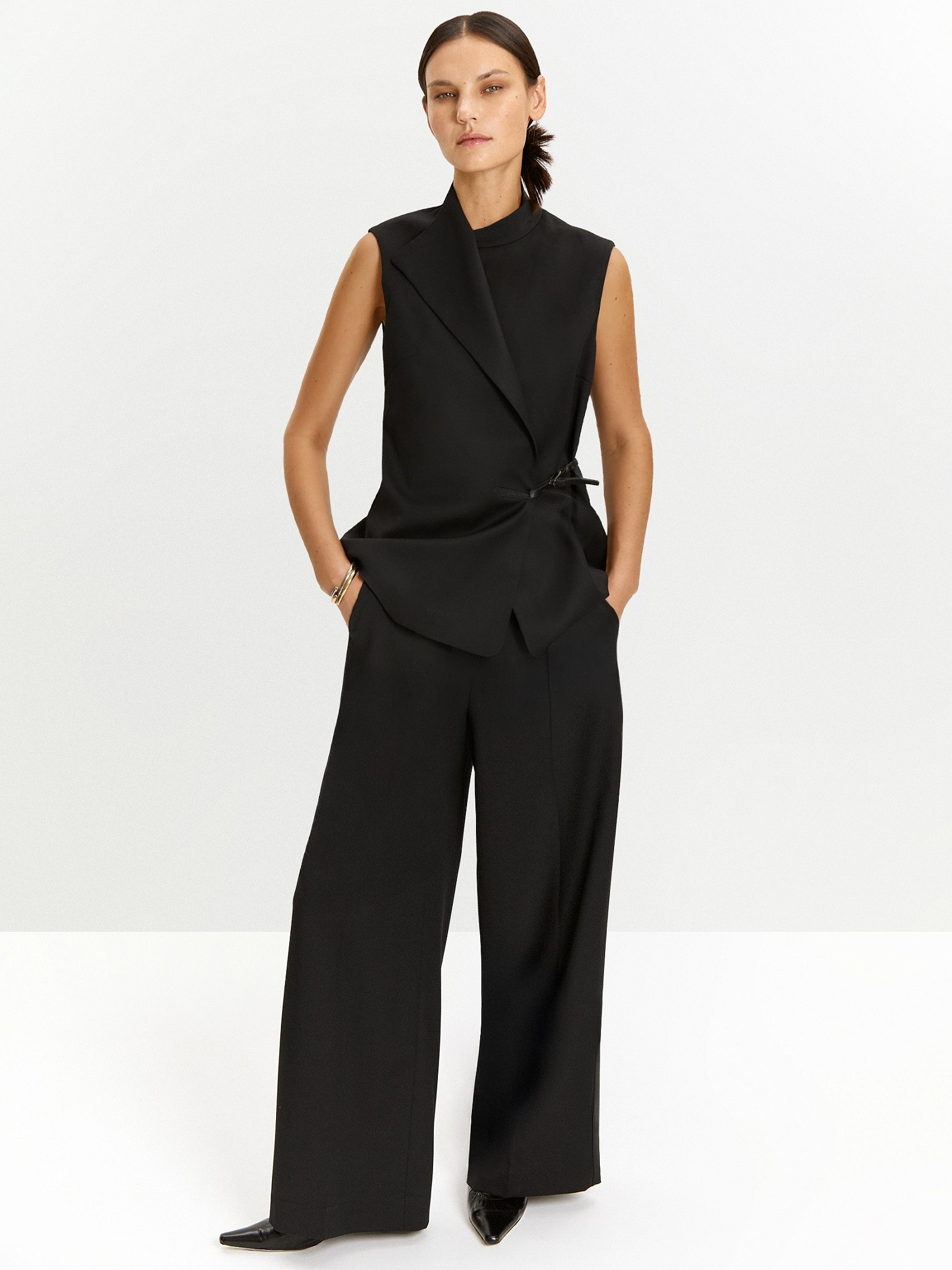 Брюки широкого кроя