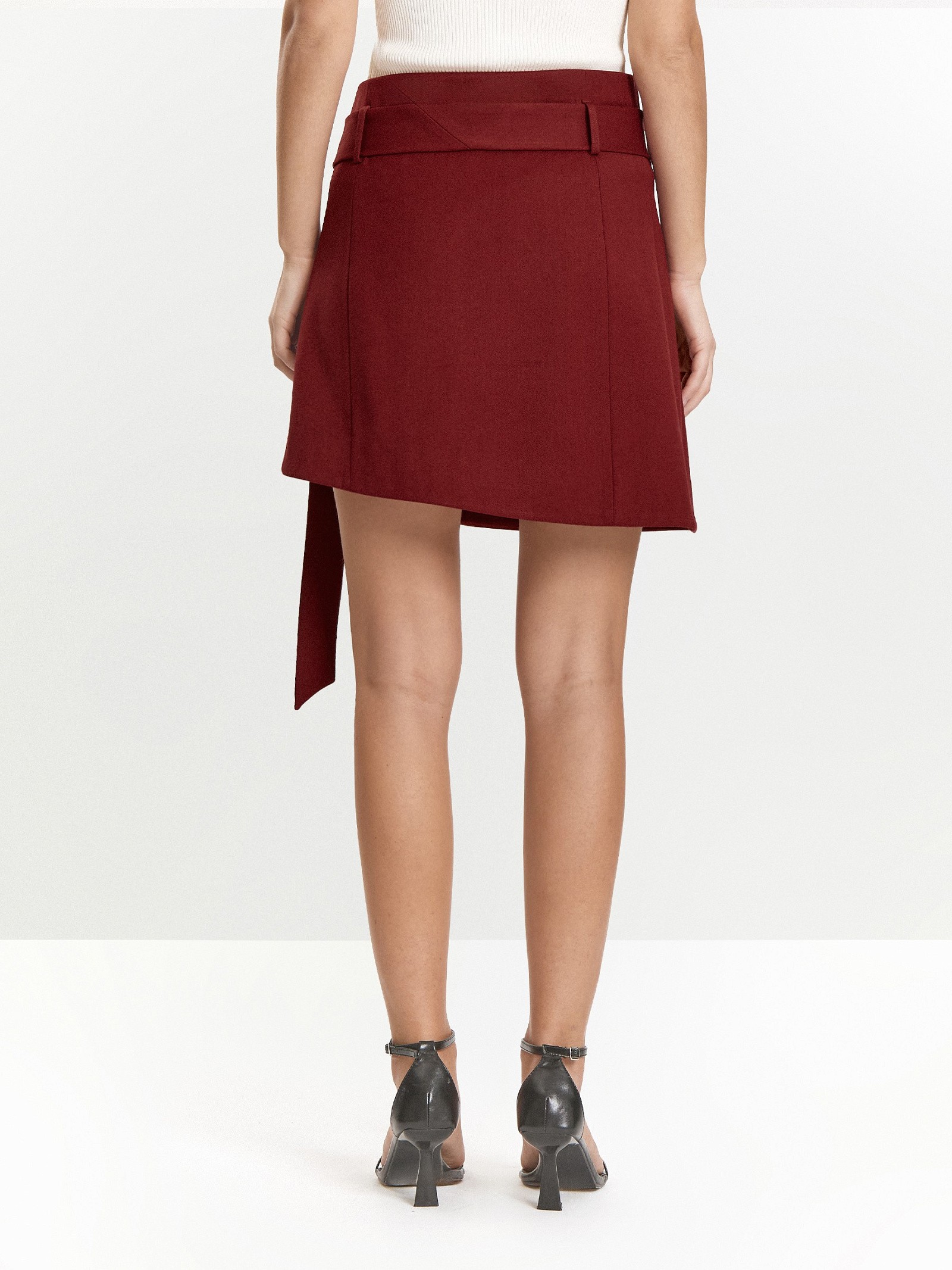 Юбка-мини с поясом