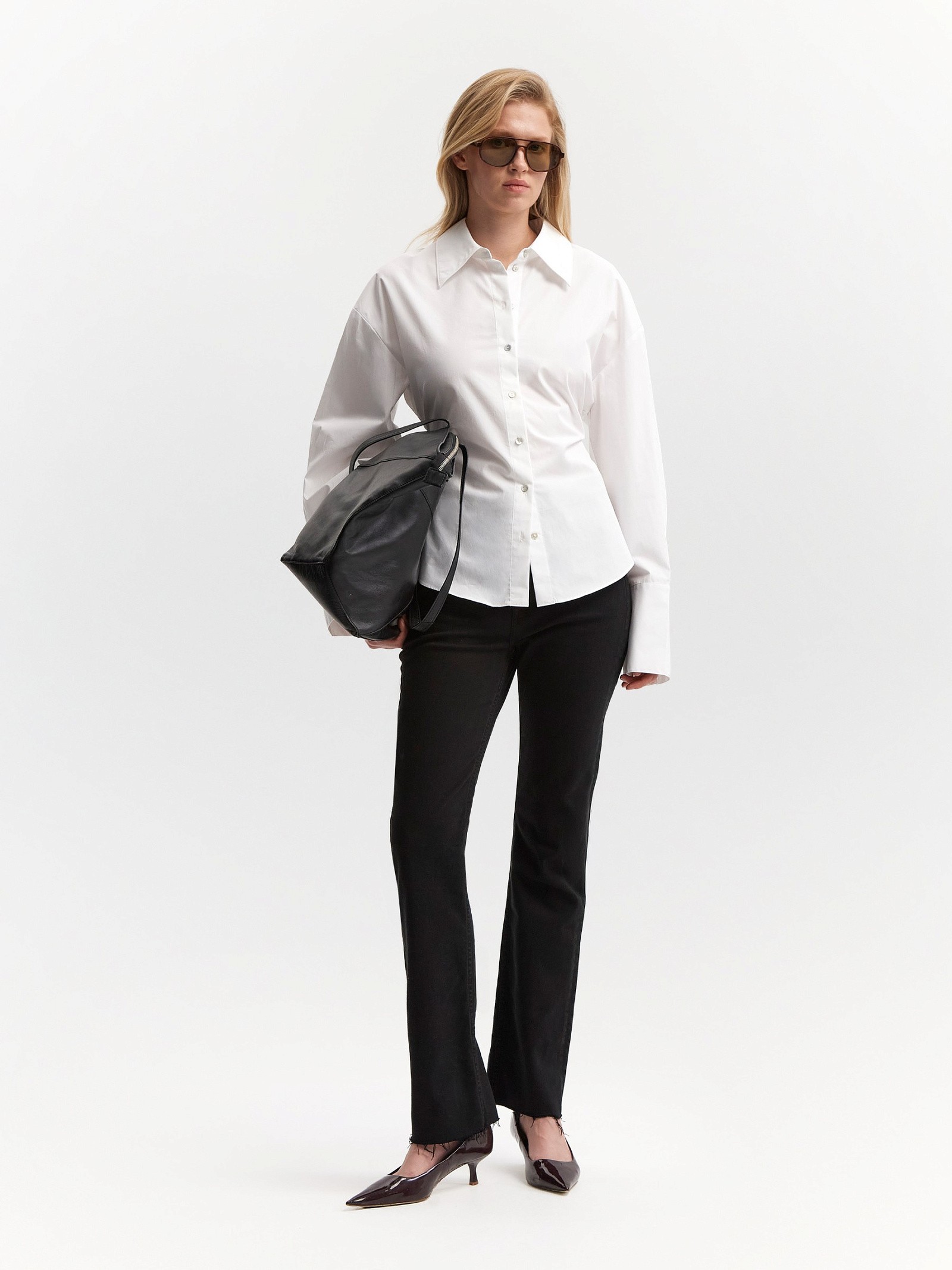 Джинсы Slim Fit 549