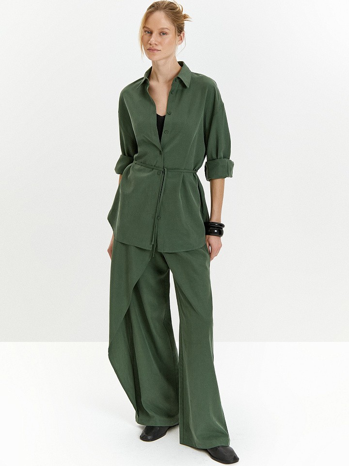 Брюки широкого кроя