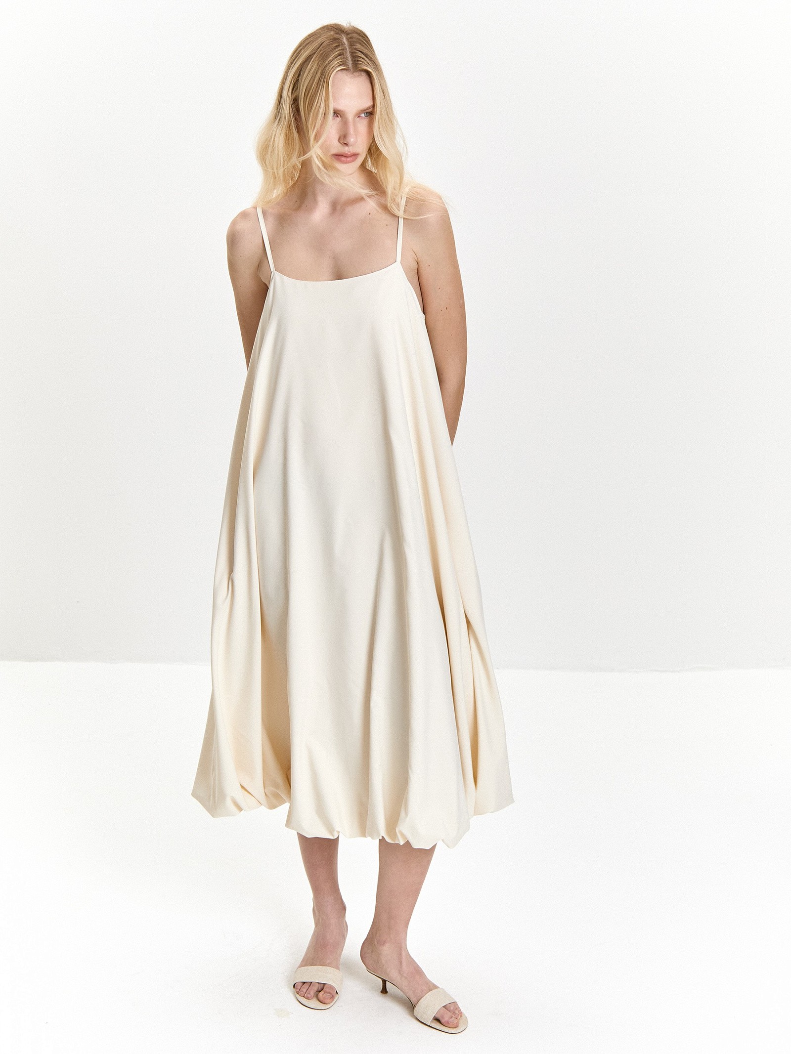 Платье трапеция