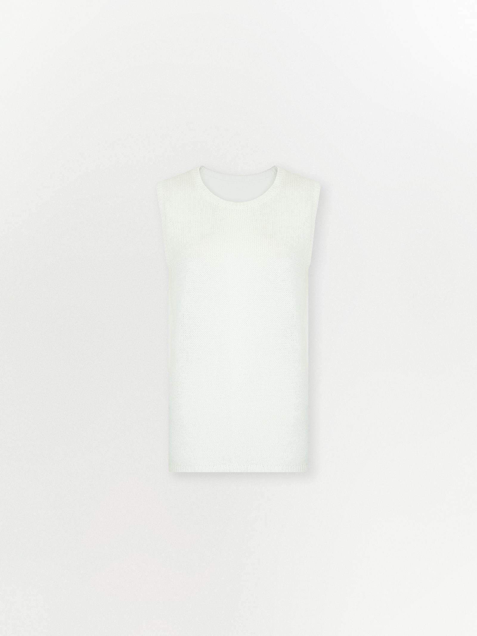 Топ с содержанием льна