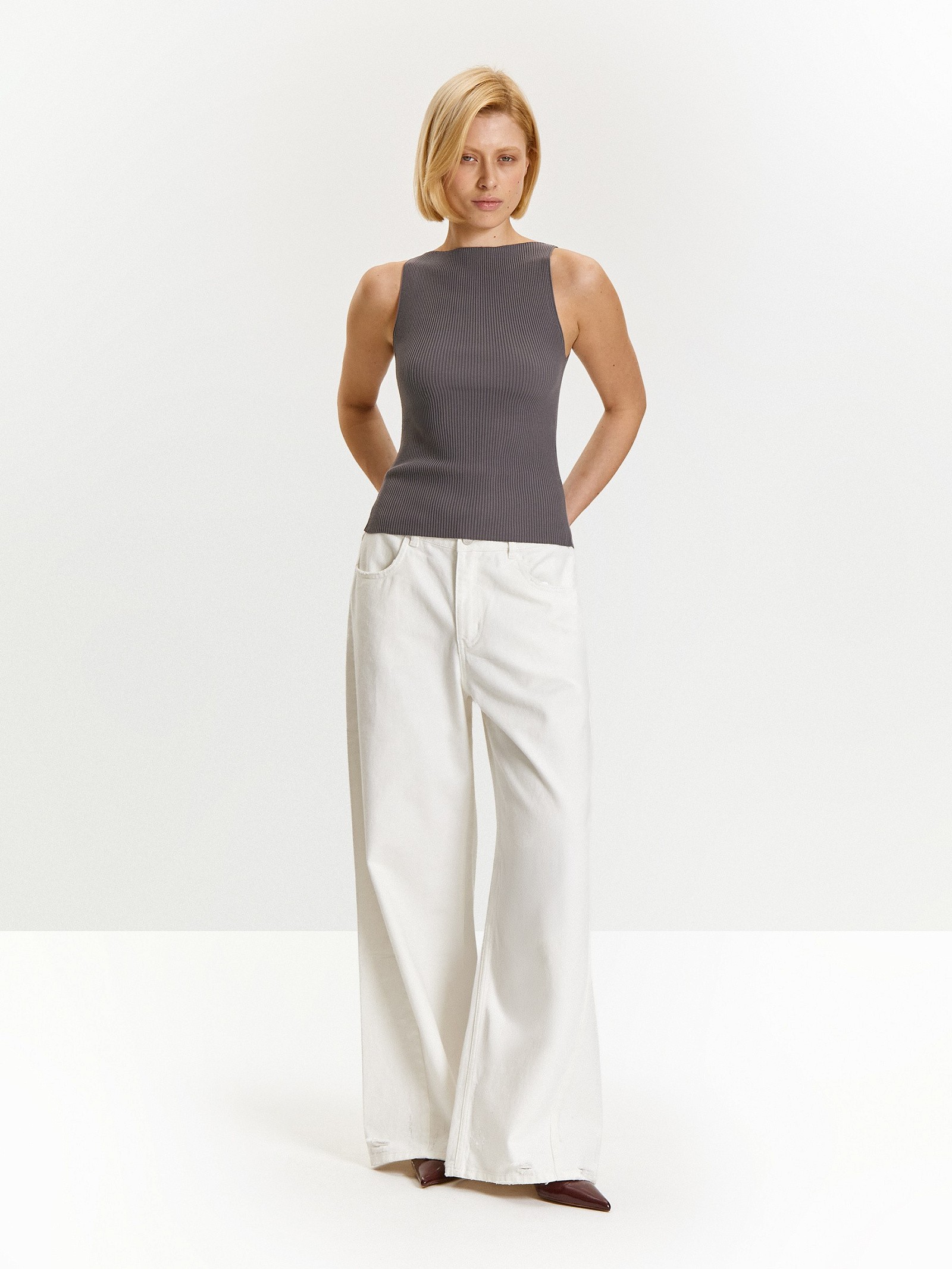 Трикотажный топ