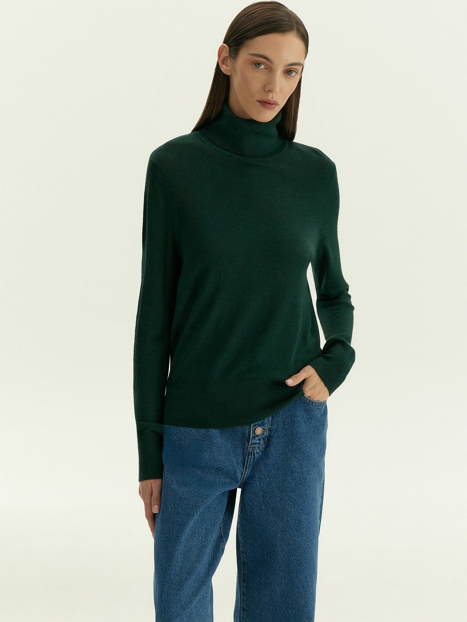 Водолазка из вискозы с добавлением шерсти