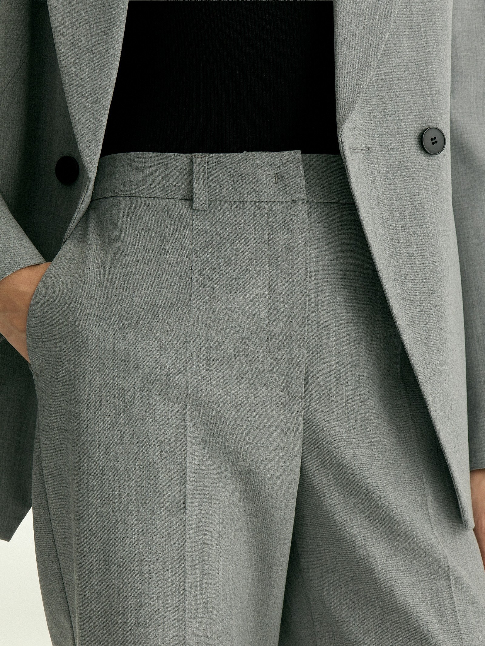 Брюки широкого кроя