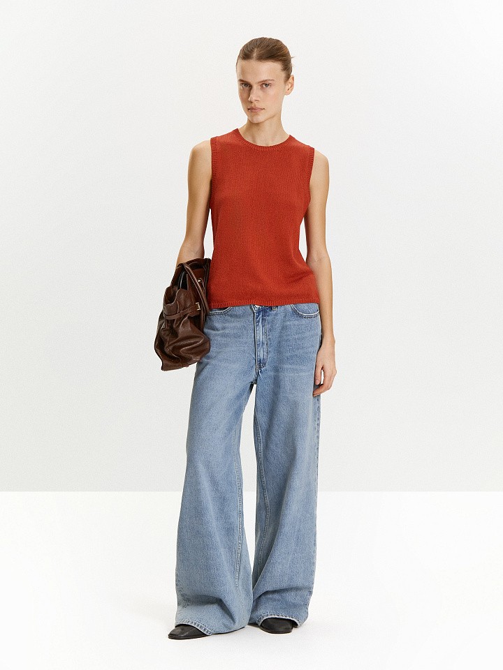 Топ с содержанием льна