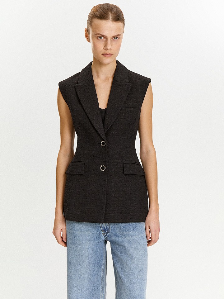 Жилет удлиненный
