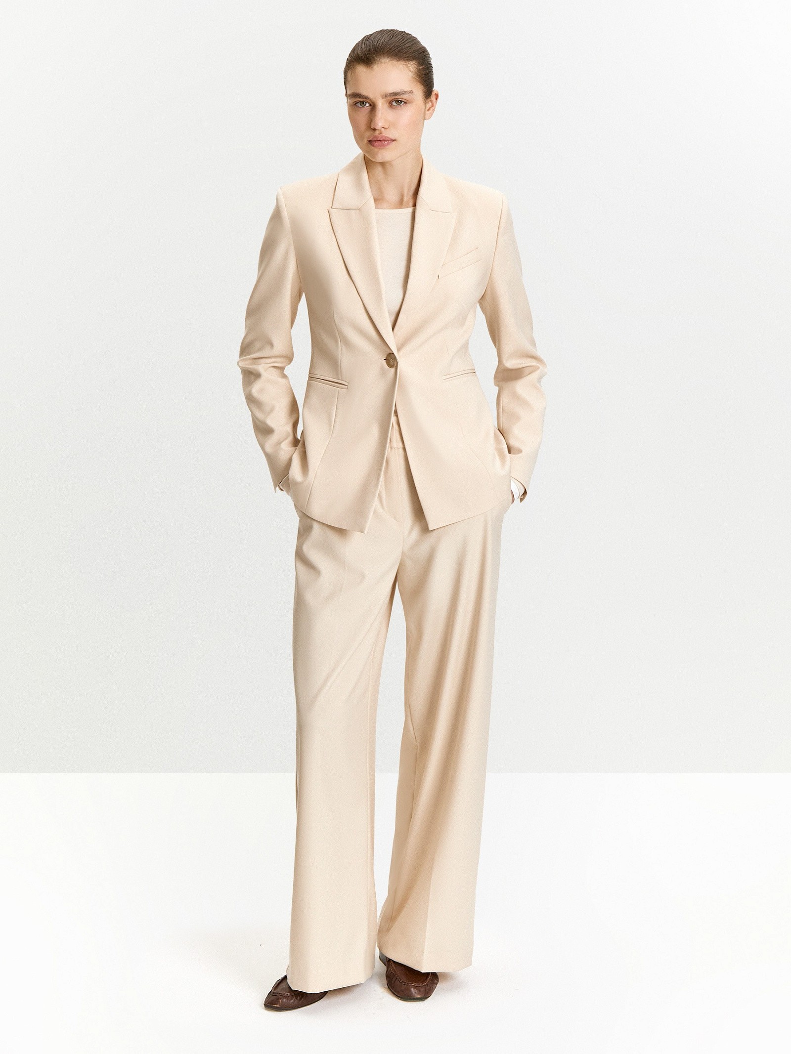 Брюки широкого кроя