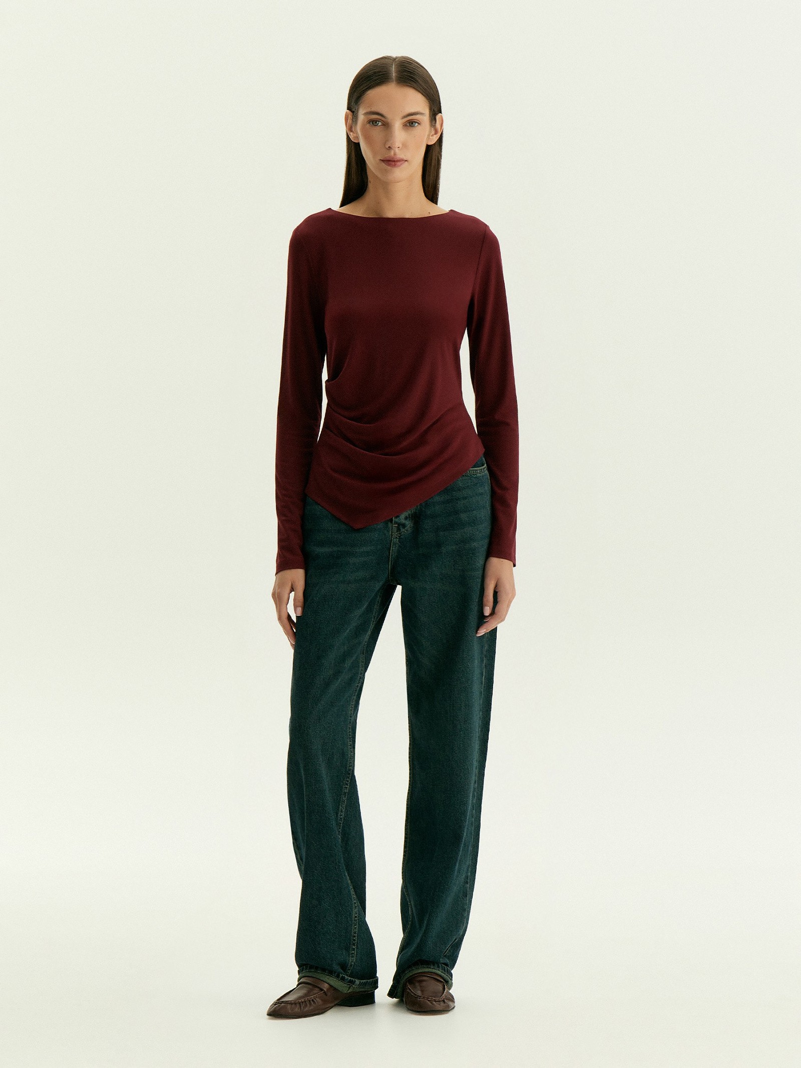 Лонгслив с ассиметрией