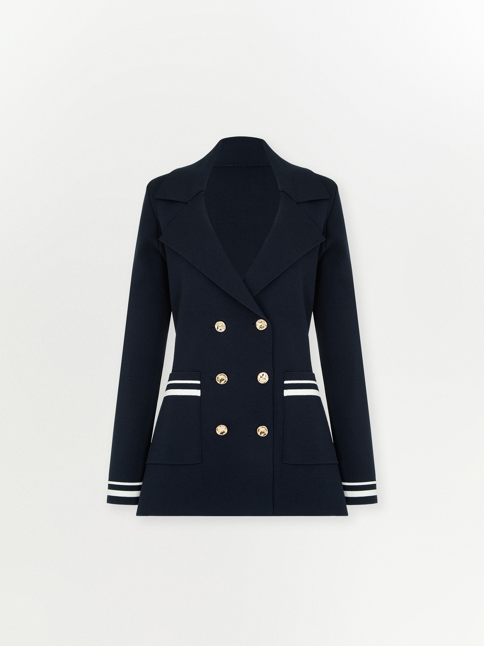 Жакет из трикотажа