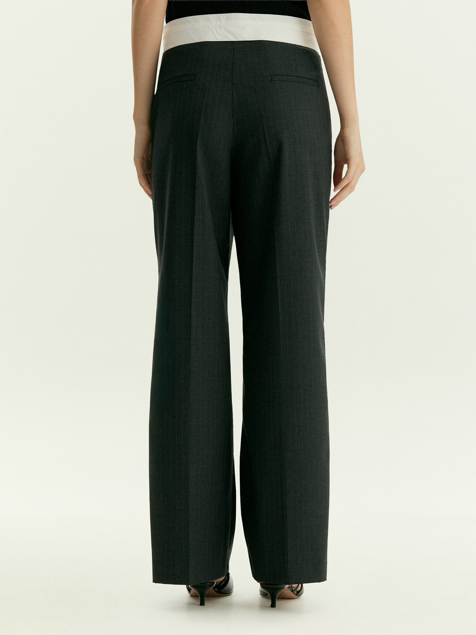 Брюки в полоску