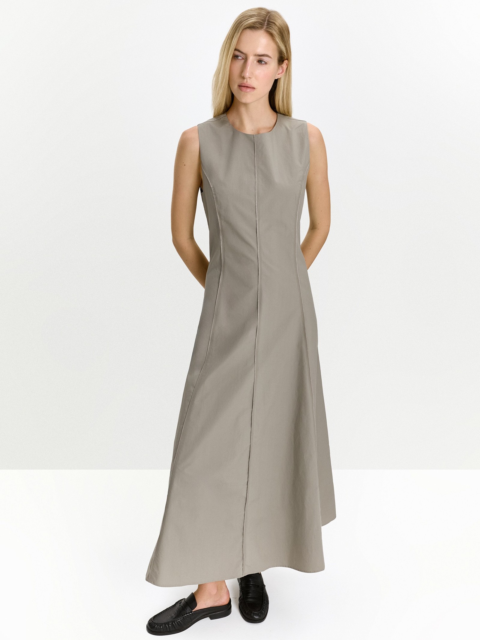 Платье а-силуэта