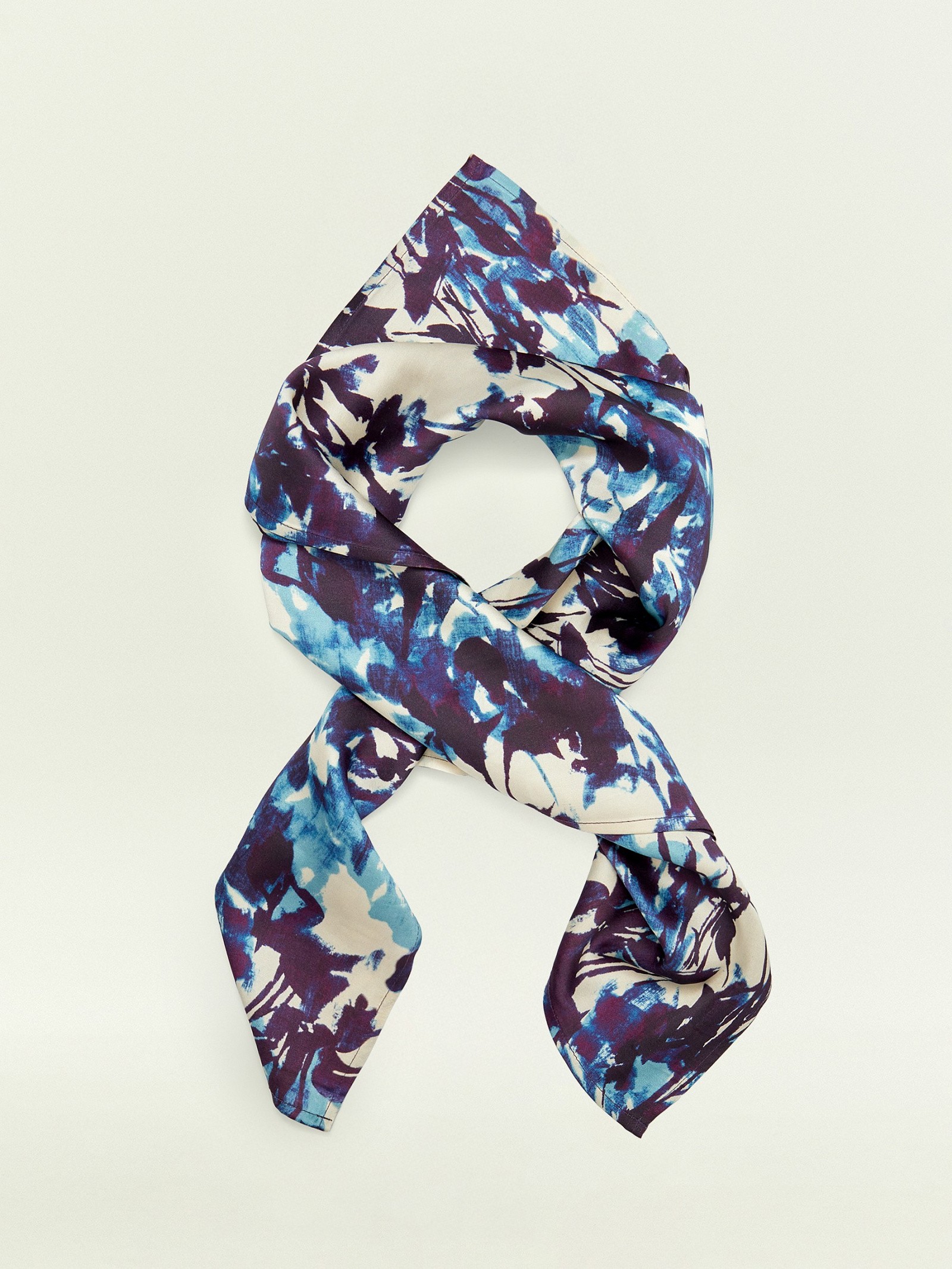 Платок с принтом