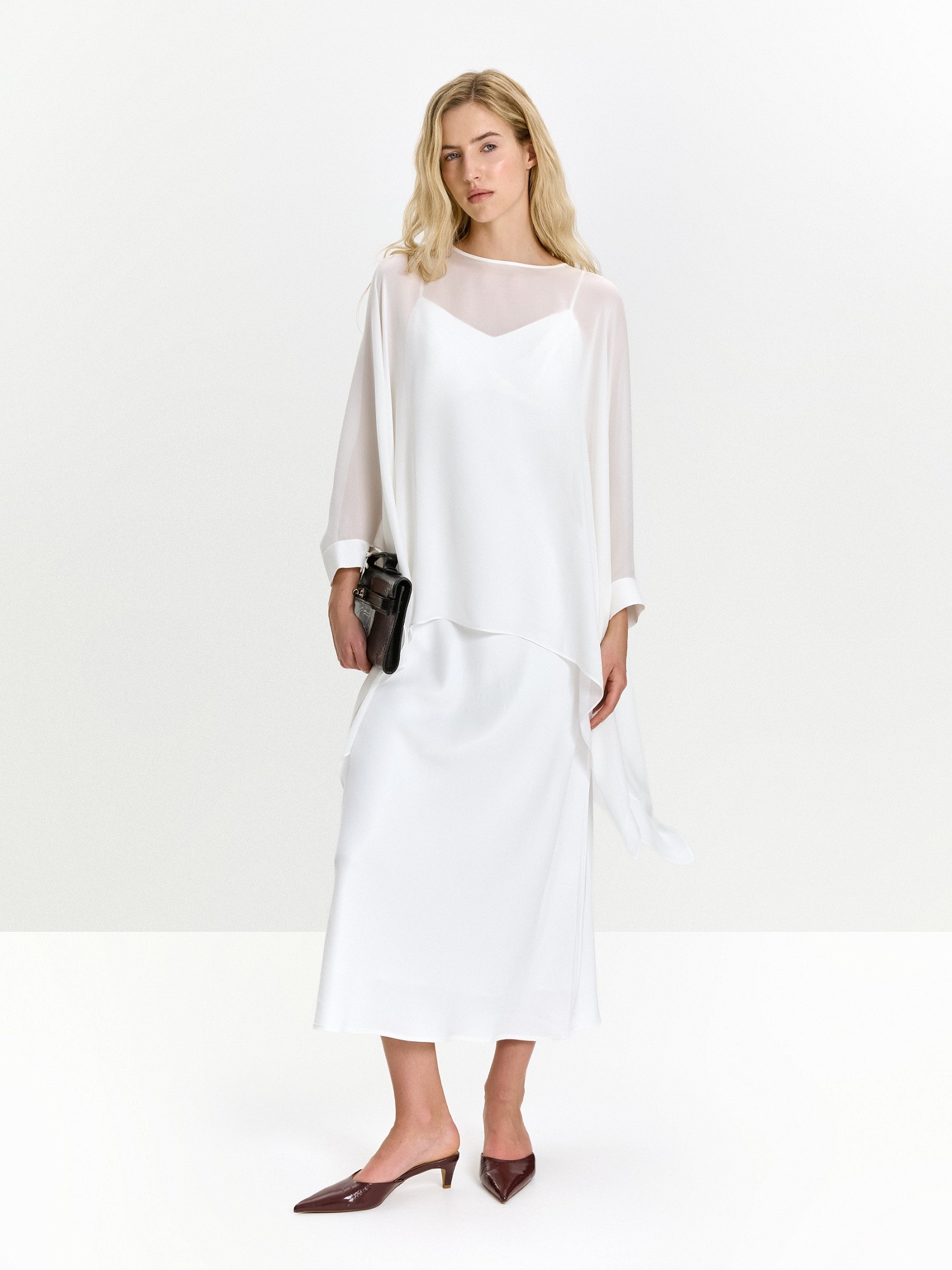 Блузка с длинным рукавом