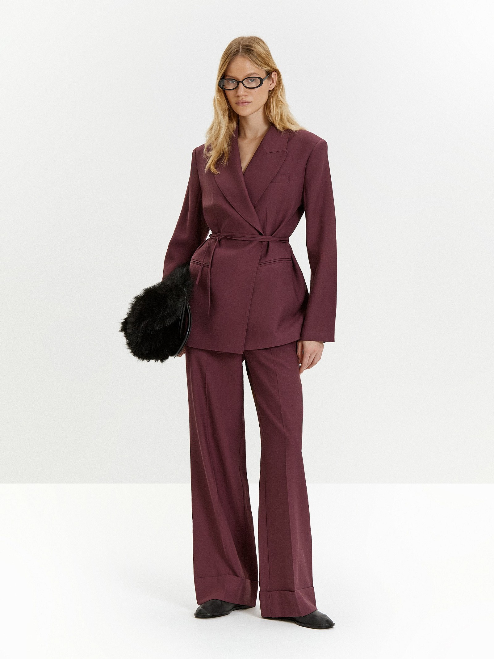 Брюки прямого кроя