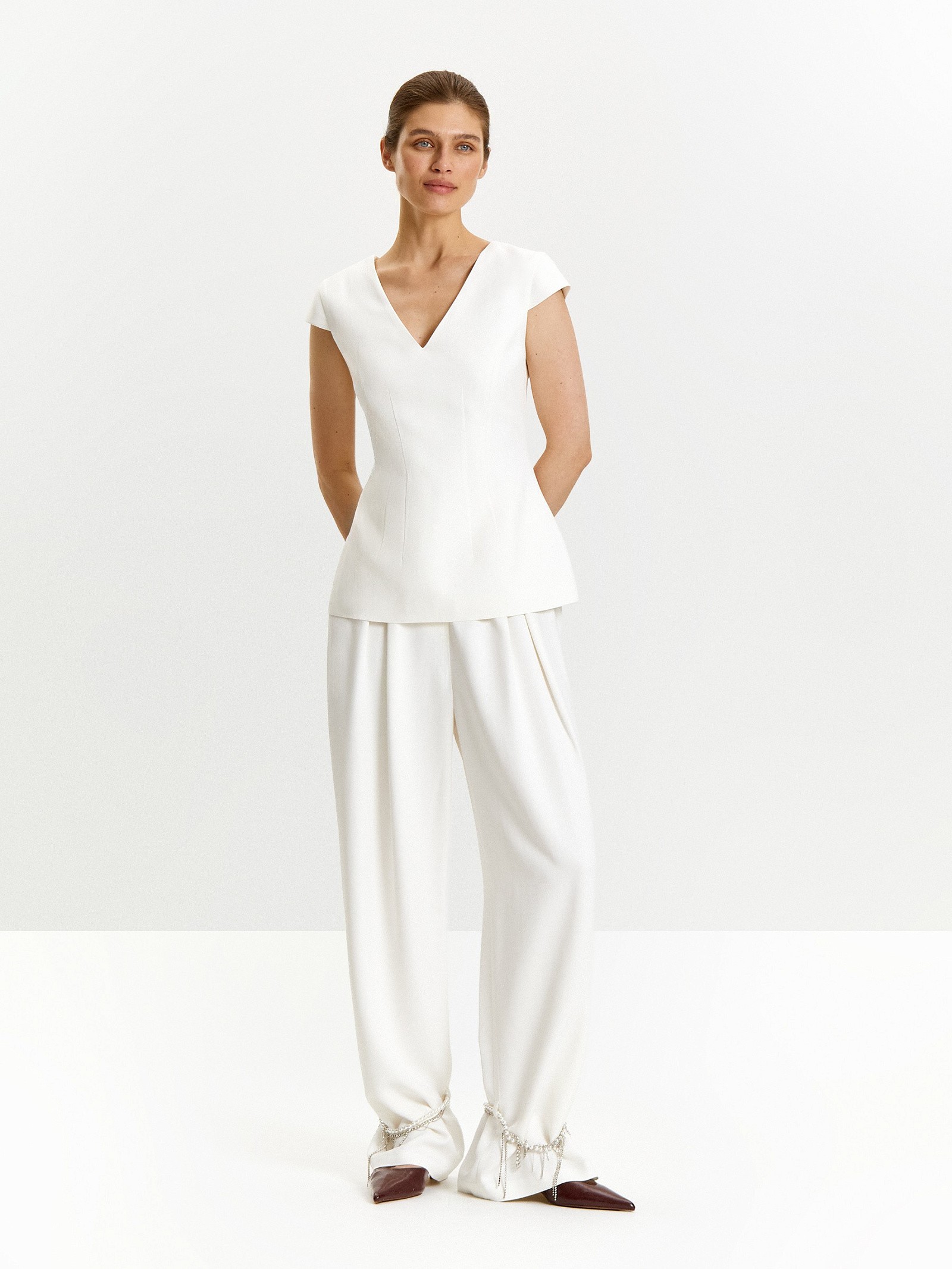 Блузка однотонная