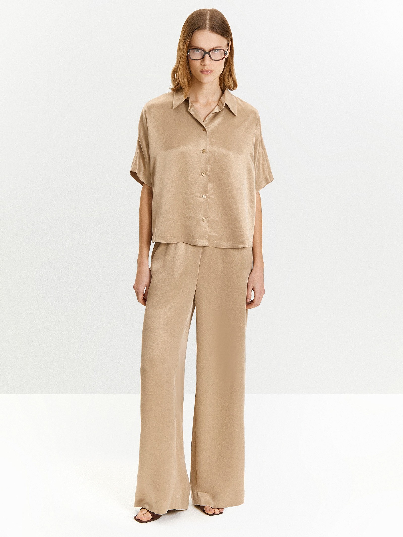 Рубашка однотонная