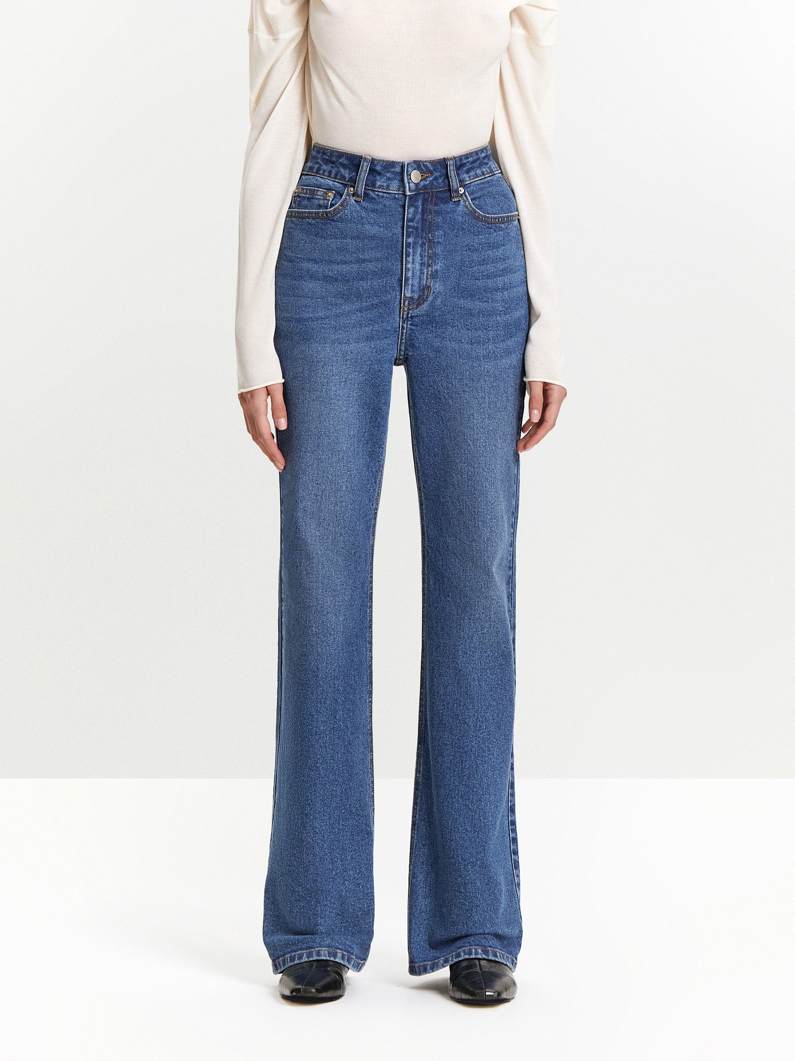 Джинсы Flare Leg 284