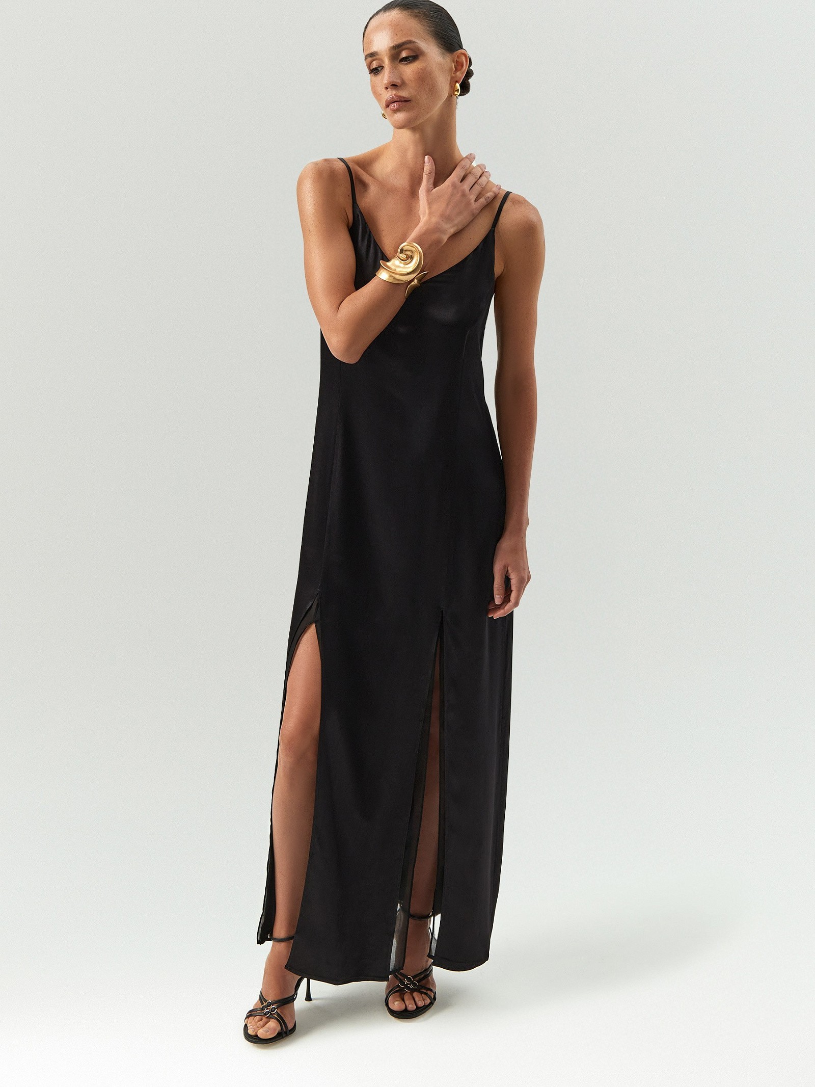 Платье миди из 100% вискозы