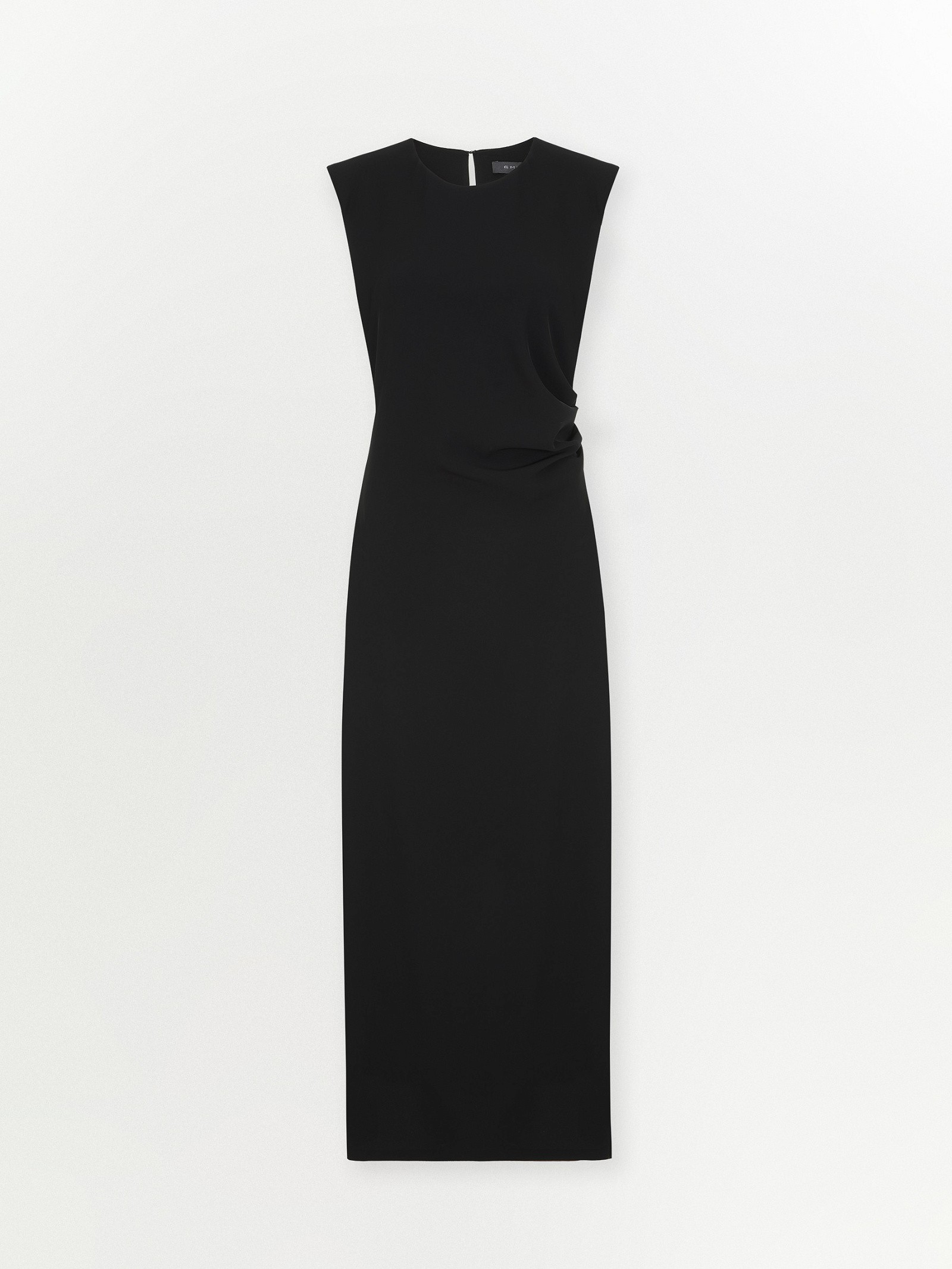 Платье без рукавов