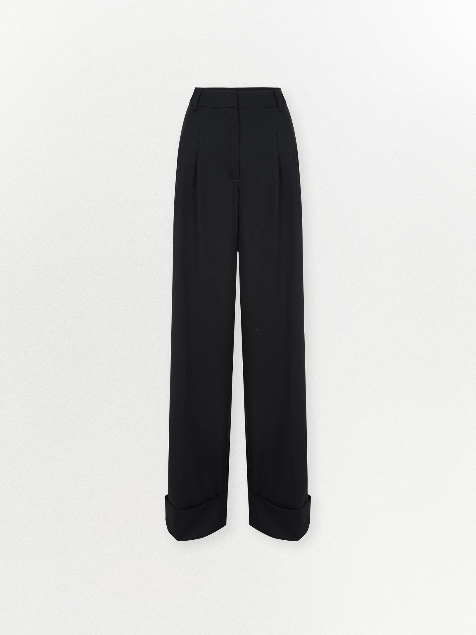 Брюки широкого кроя