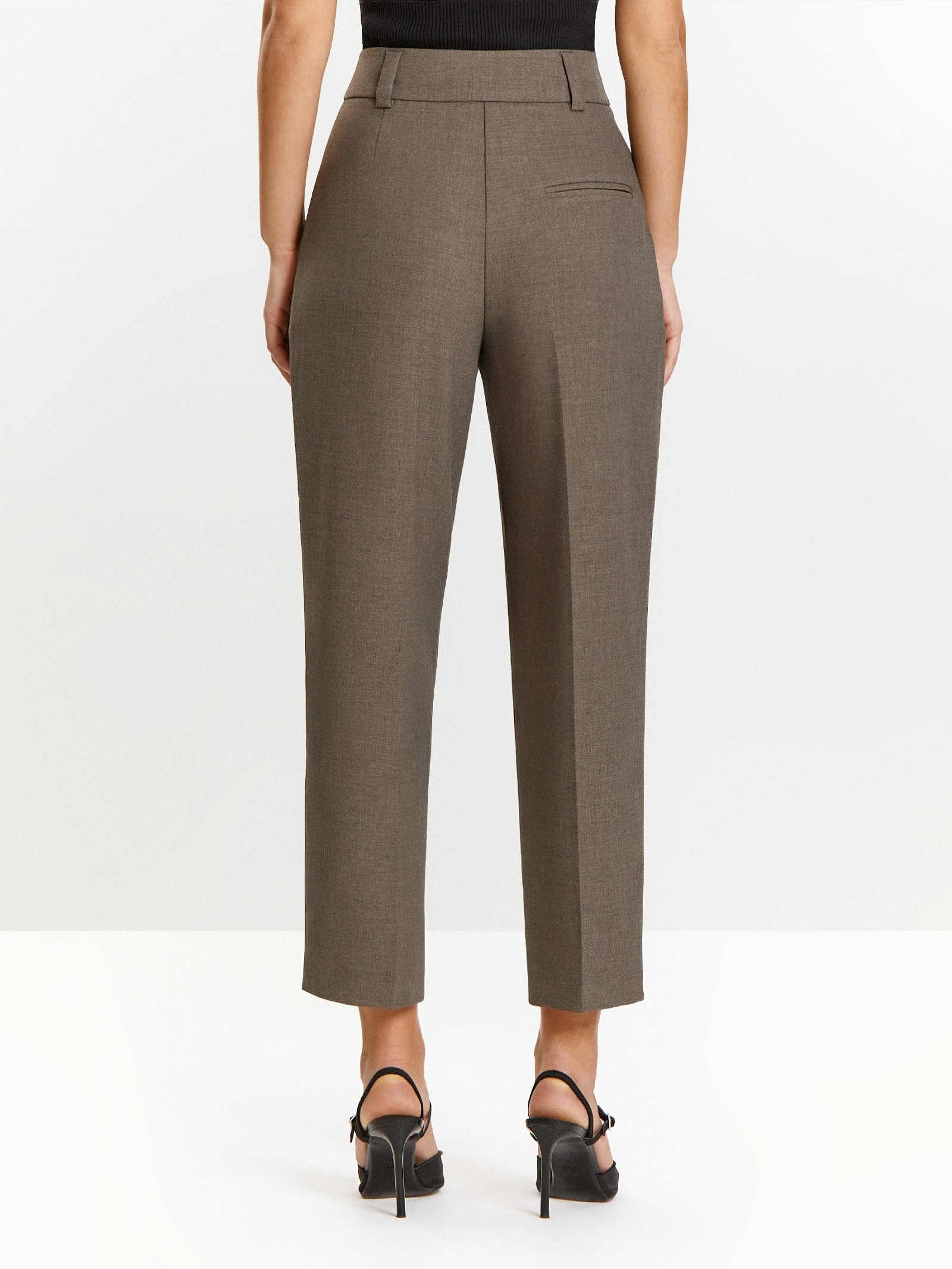 Зауженные брюки