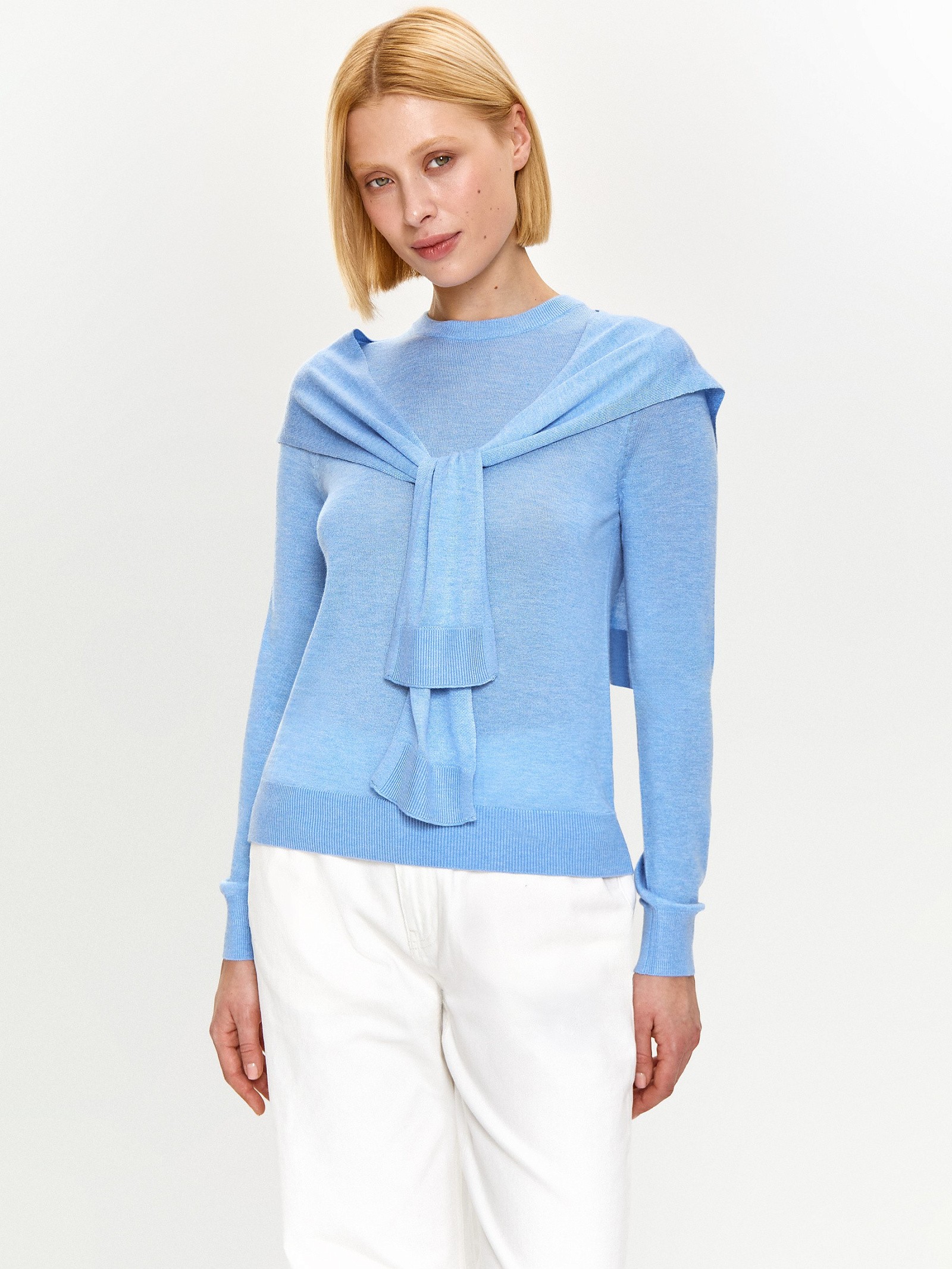 Джемпер из вискозного трикотажа с добавлением шерсти