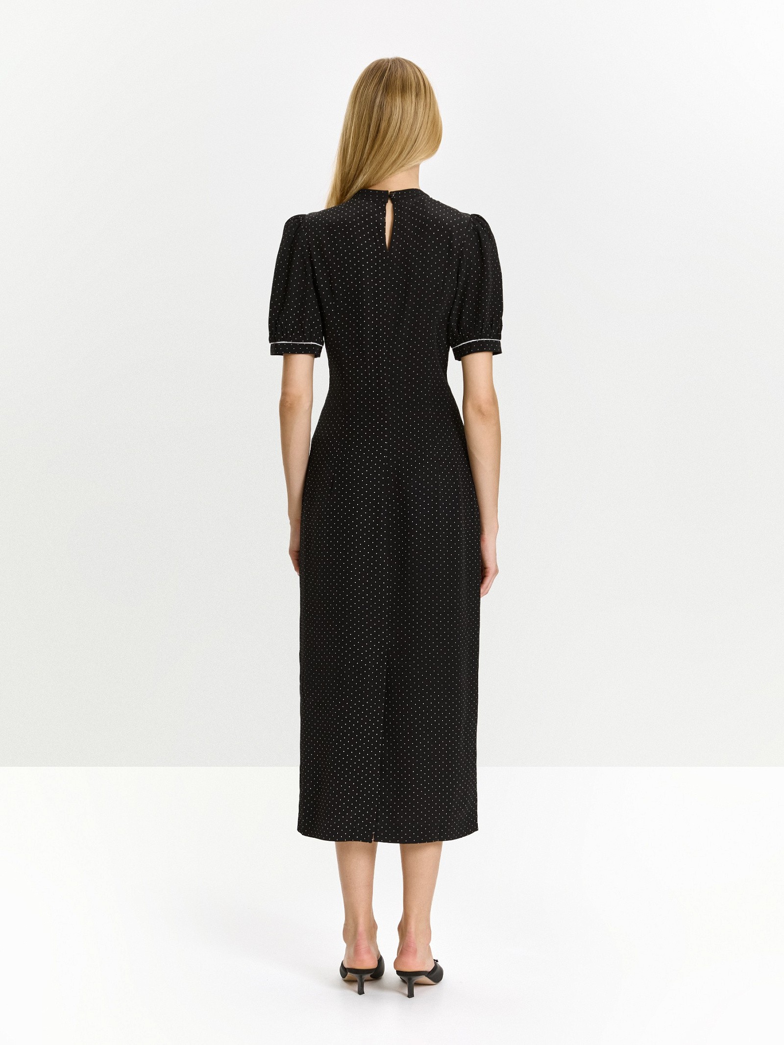 Платье в горох