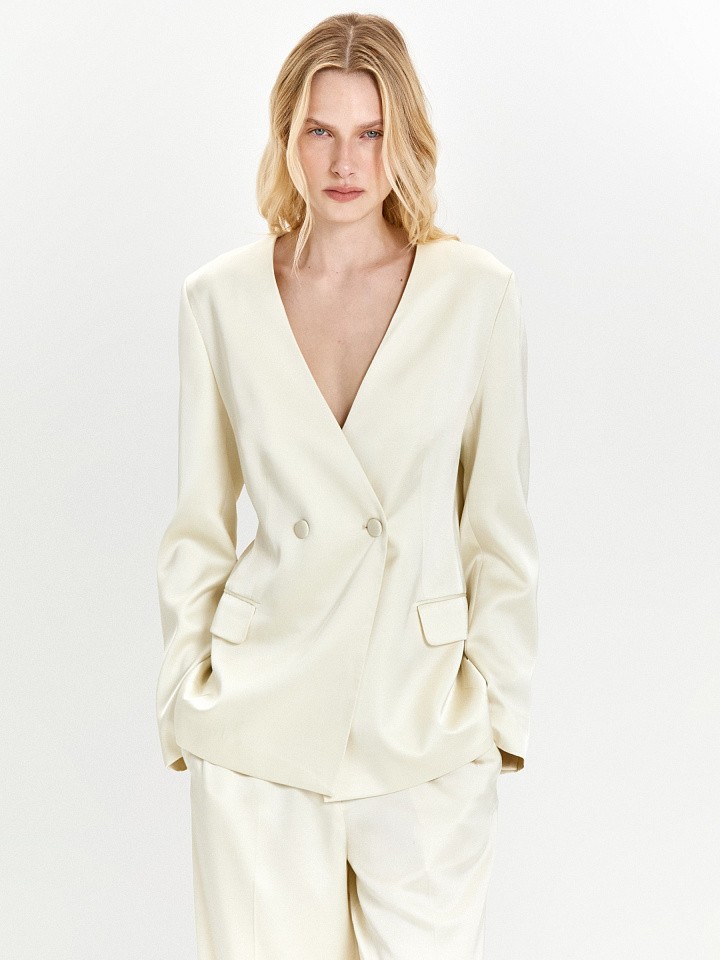 Жакет приталенный