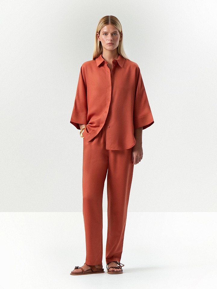 Брюки зауженного кроя из 100% тенсела