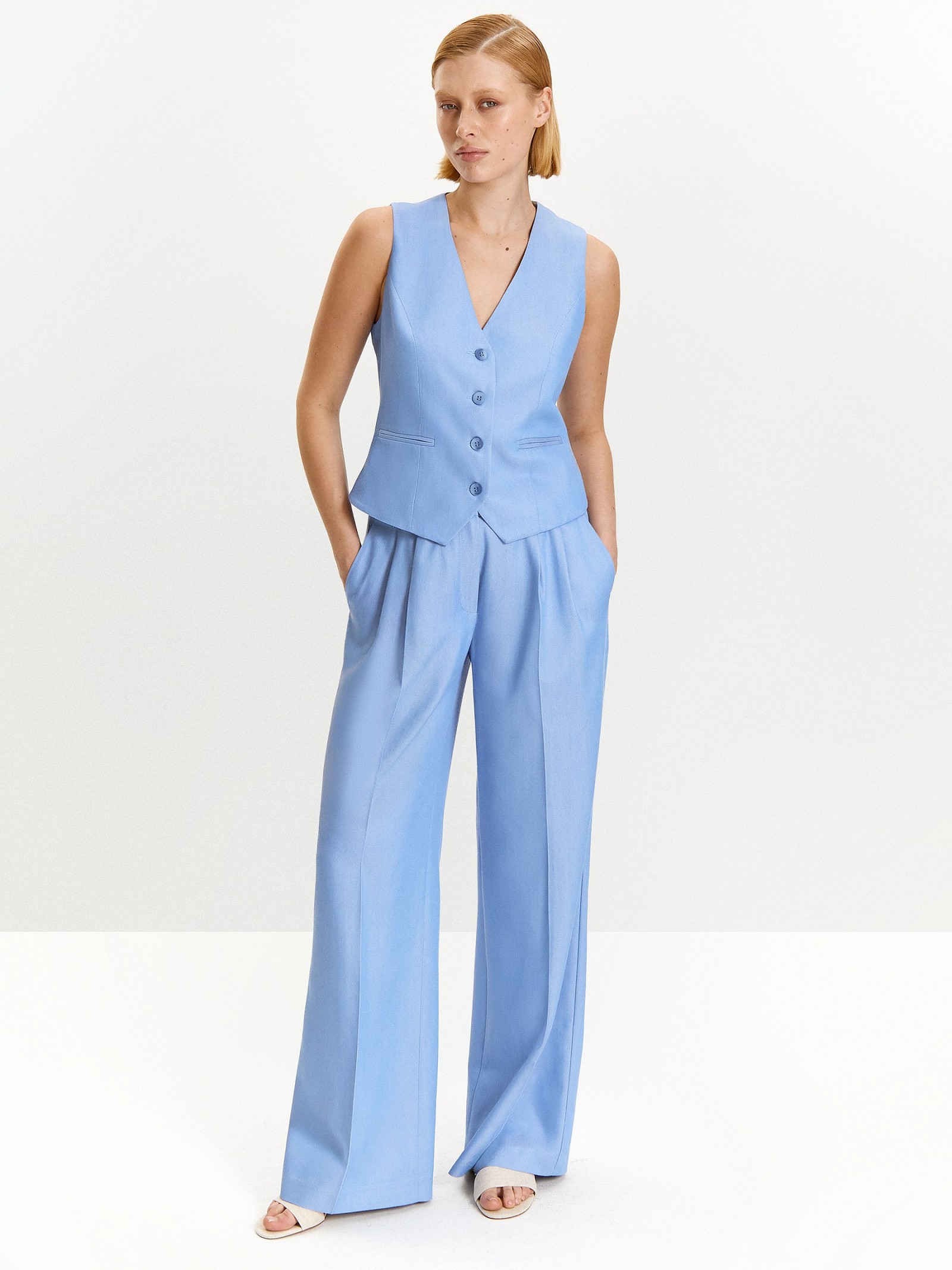 Брюки широкого кроя