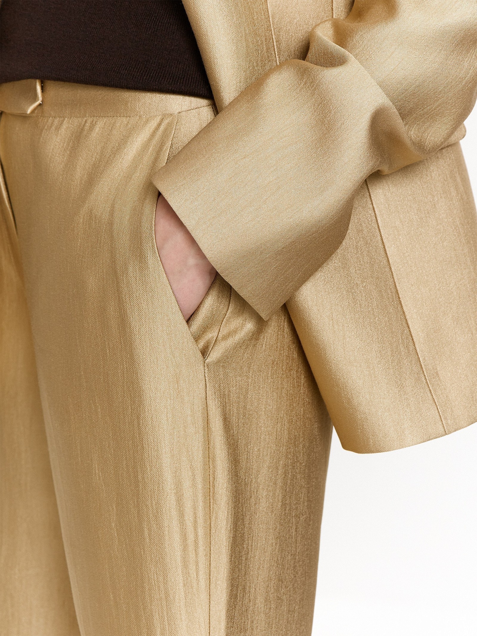 Брюки прямого кроя